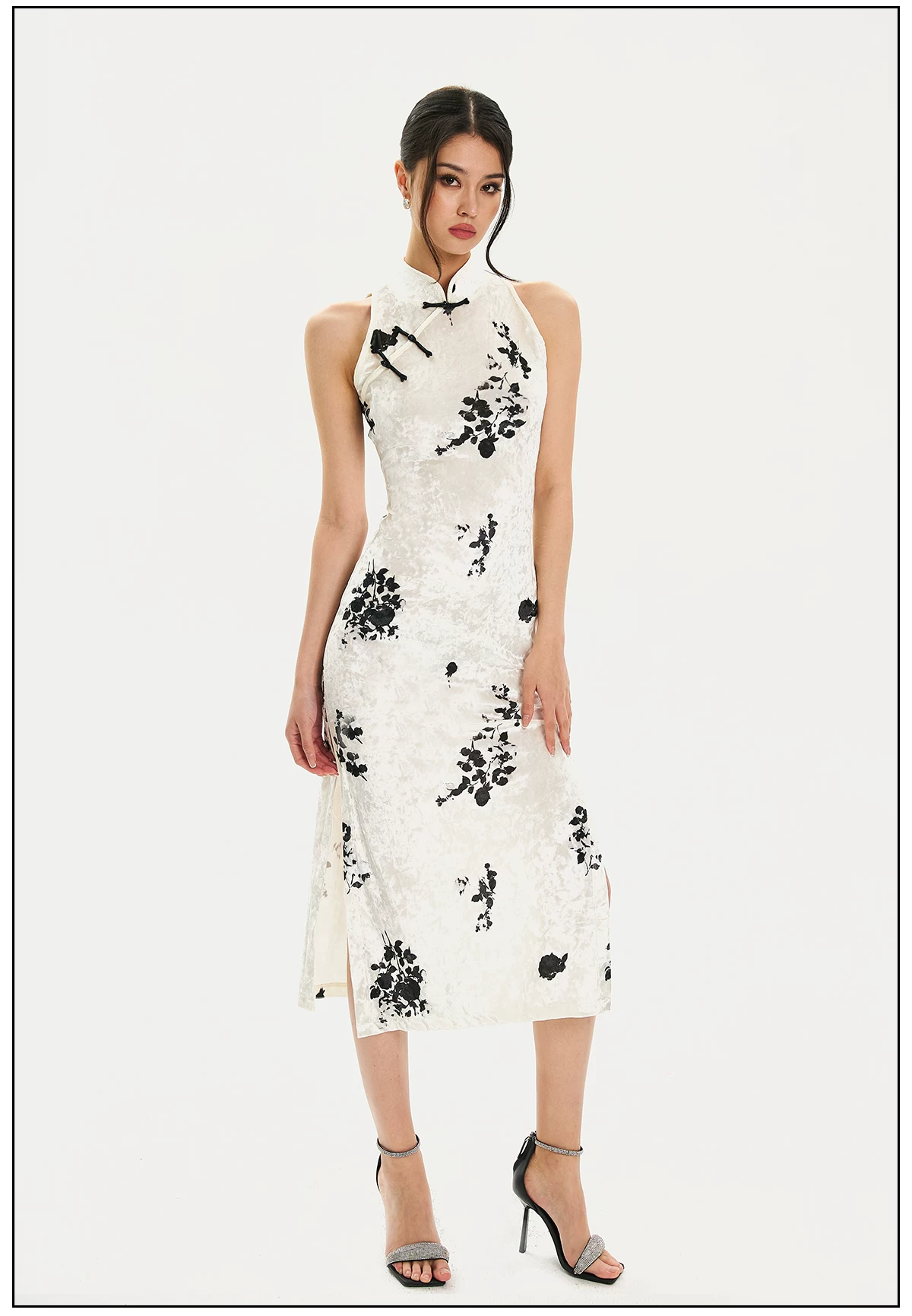 FIND YA WINGS Ink Wash Velvet Midi Cheongsam
