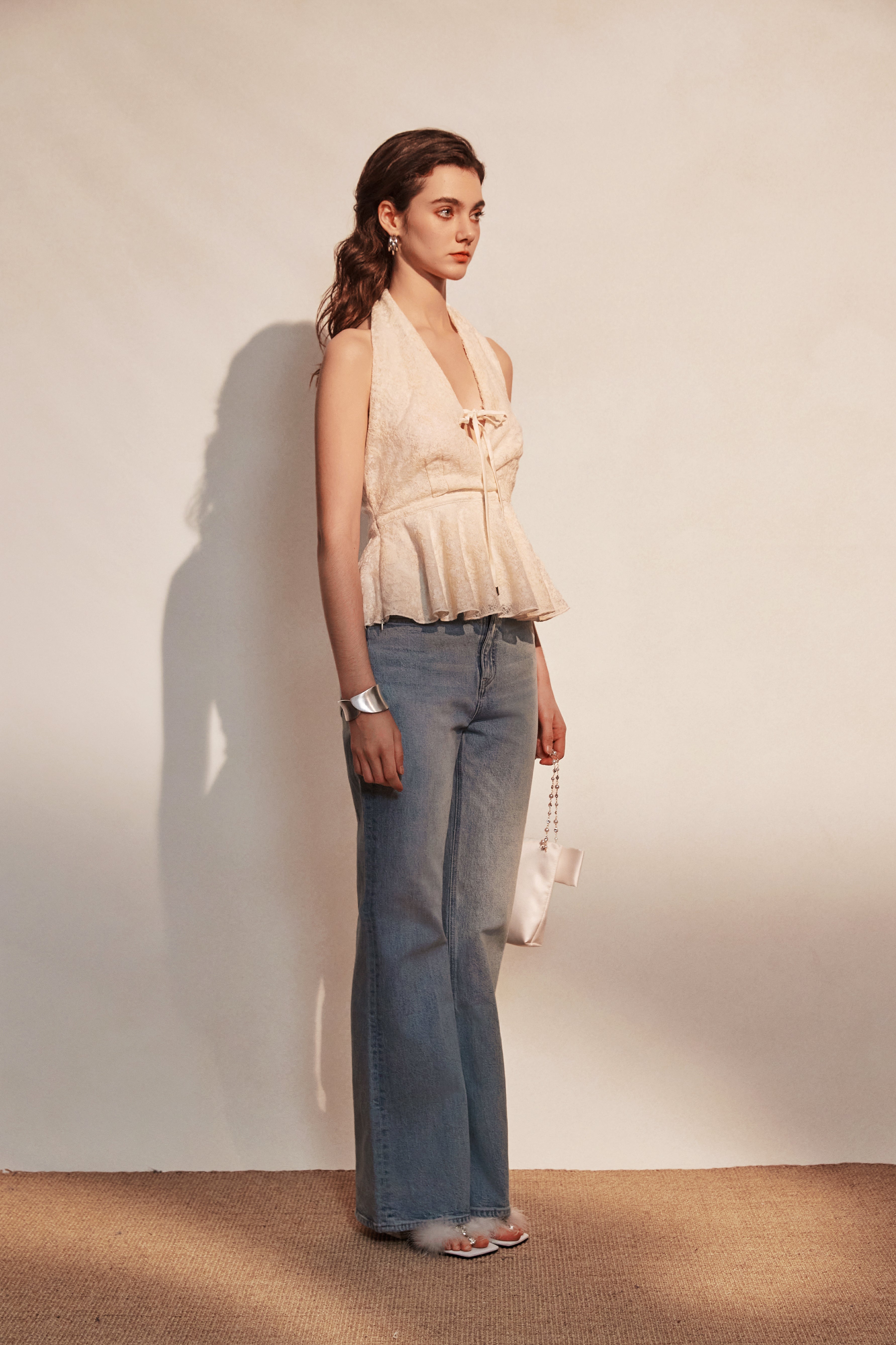 Kingwen Beige textured neck hanging top