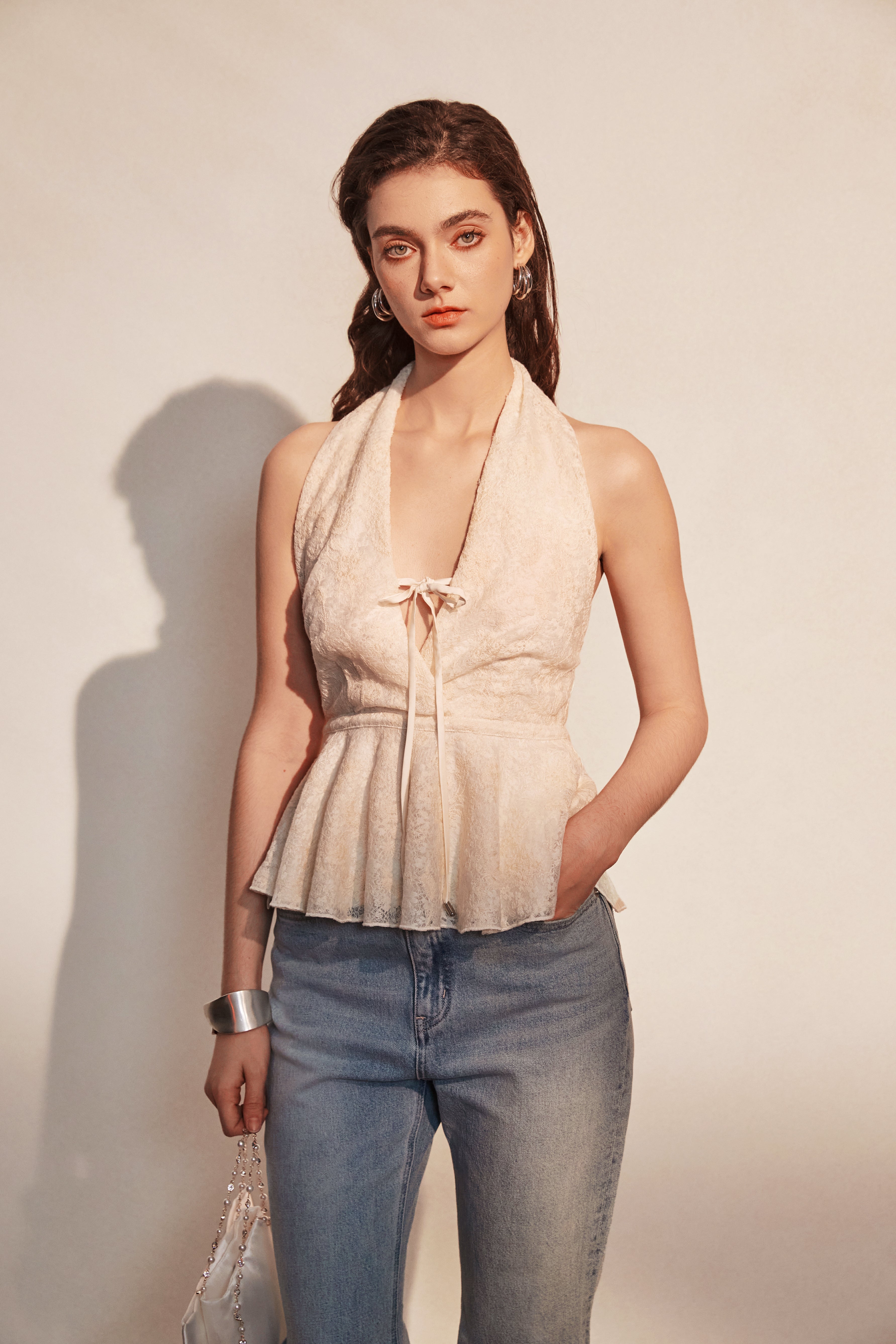 Kingwen Beige textured neck hanging top