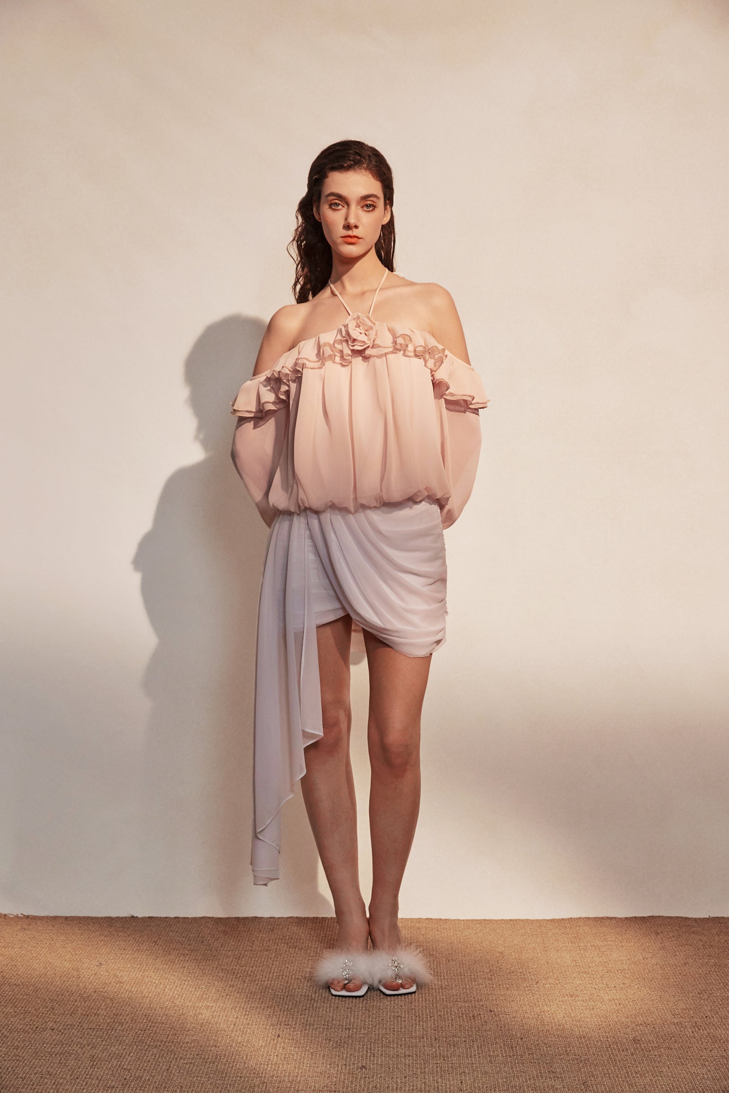 Kingwen Pink neck hanging shirt + Pleated ribbon skirt set (seperate)