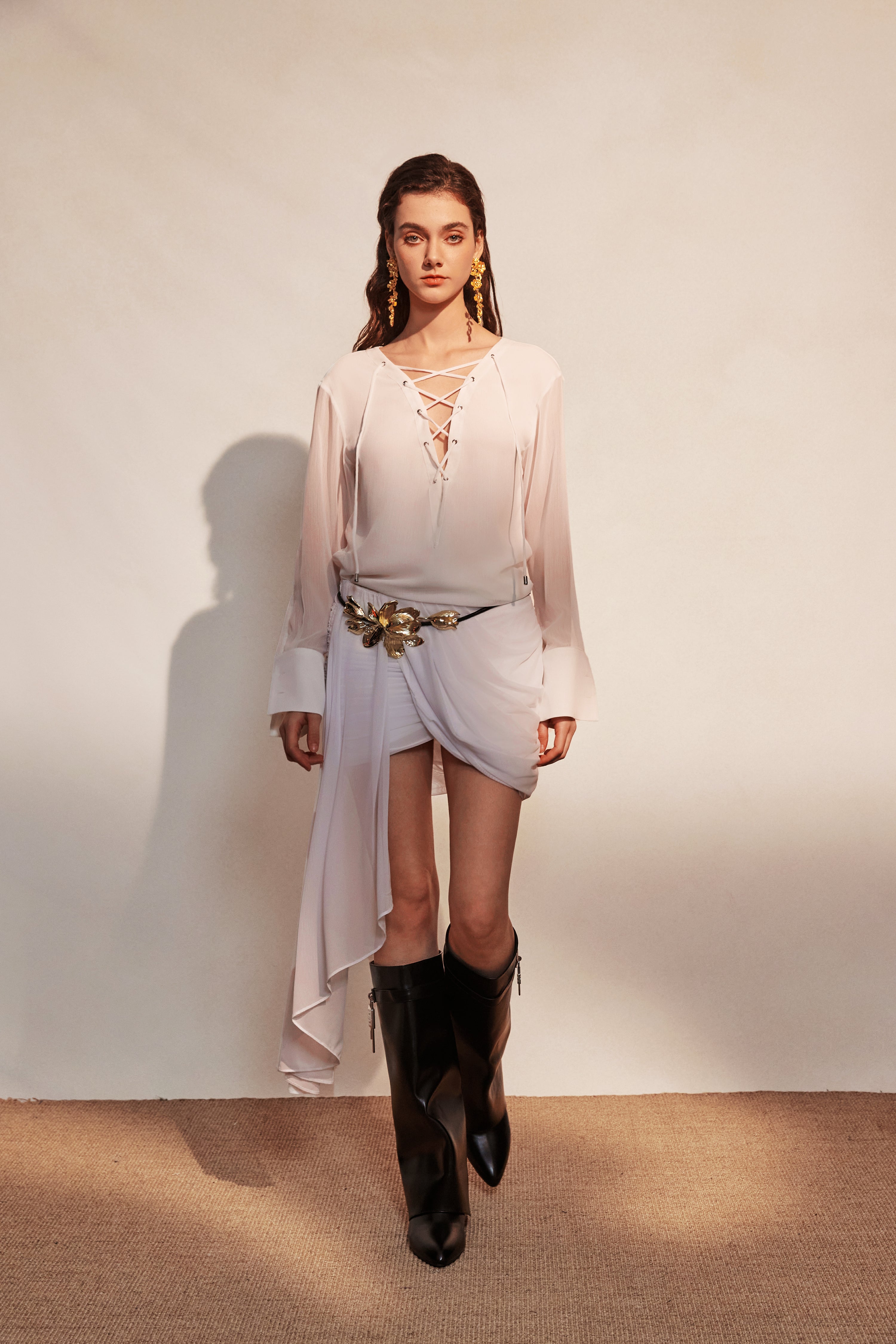 Kingwen White V-neck long sleeved shirt + Pleated ribbon skirt set (seperate)