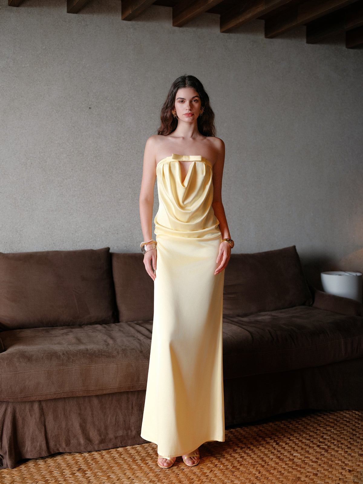SHEERLUCK SLLYQ25132 Strapless and backless dress(2color)
