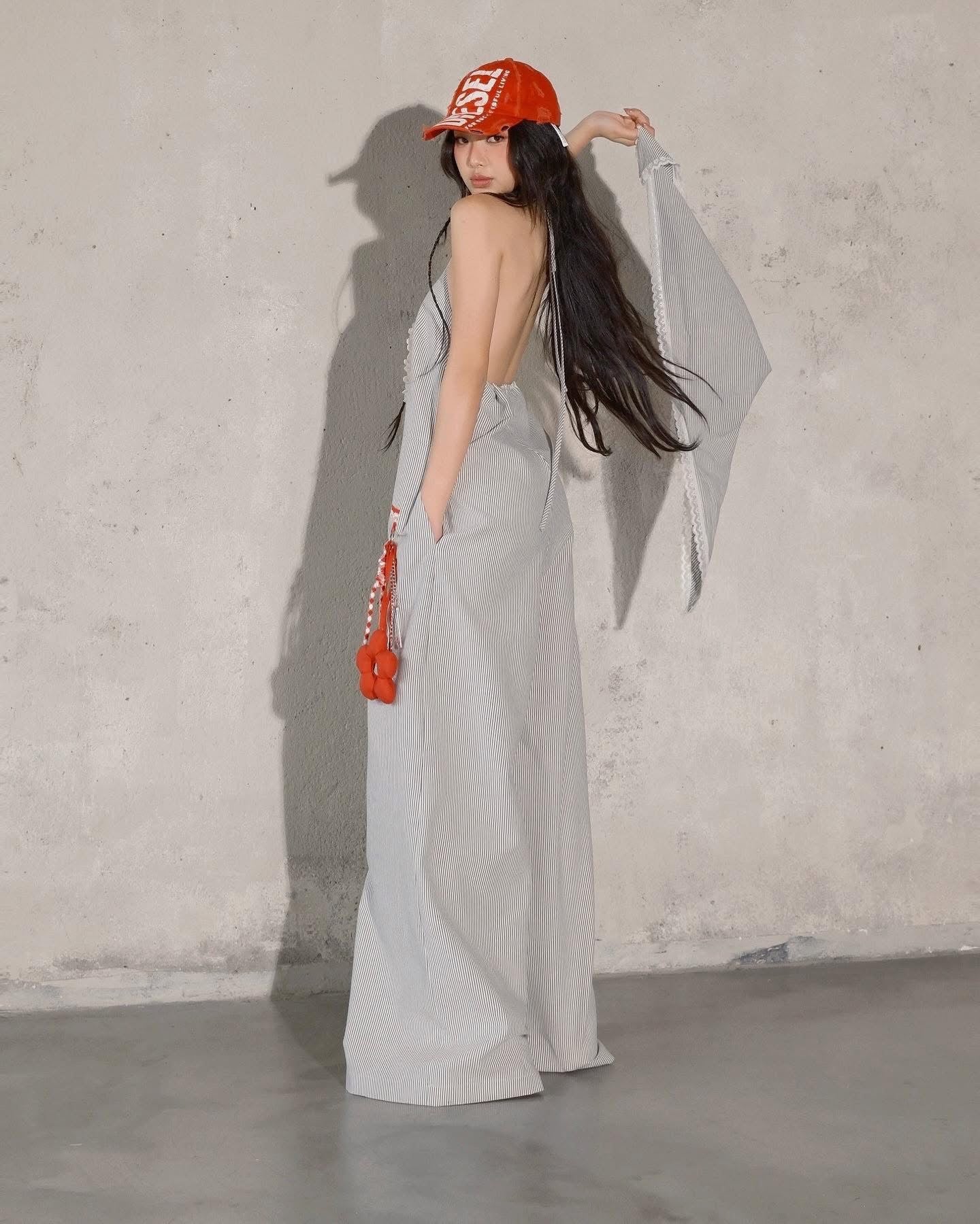 SWAN Closet Yếm Stripes