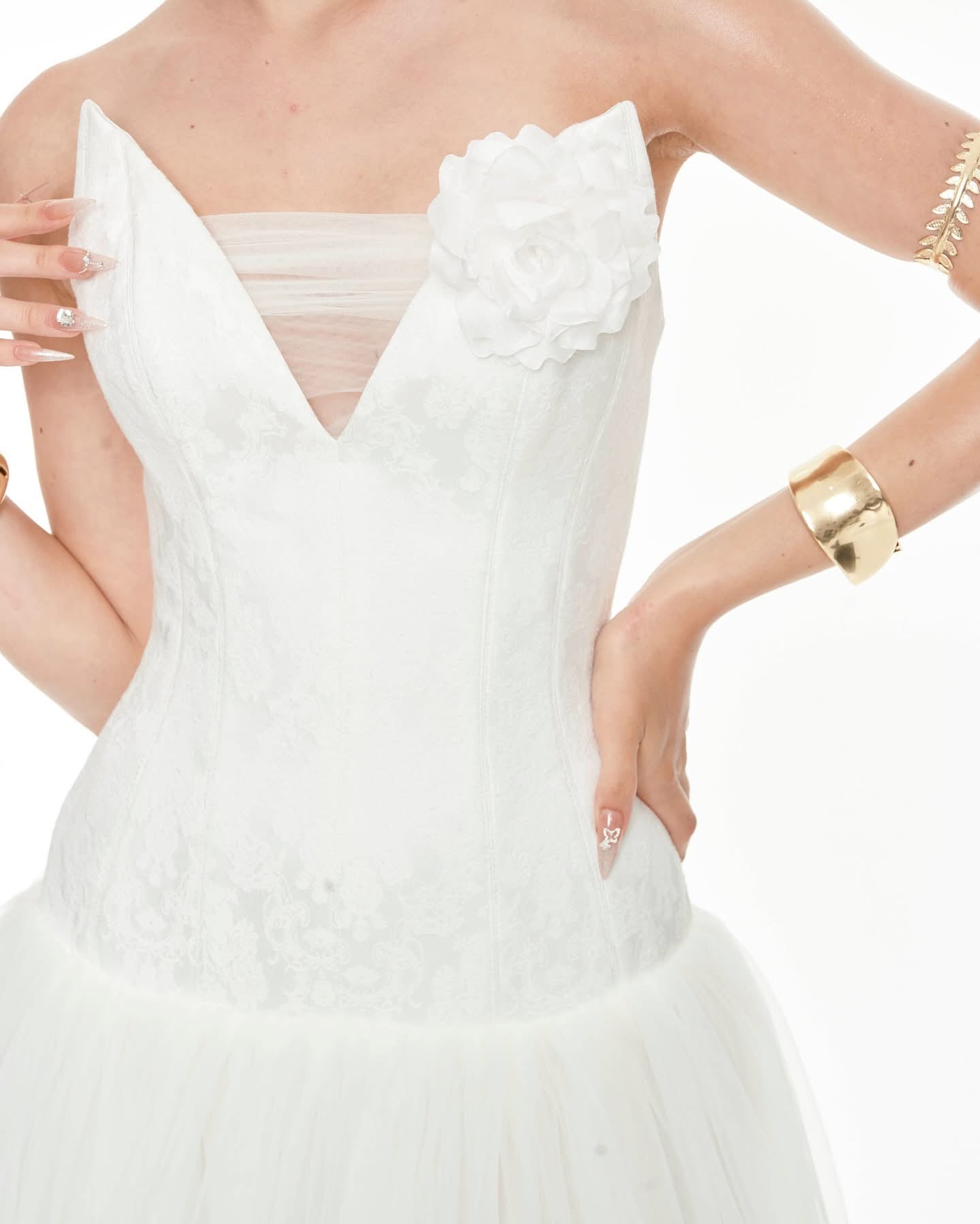 Kathy V-neck waist cinching maxi dress