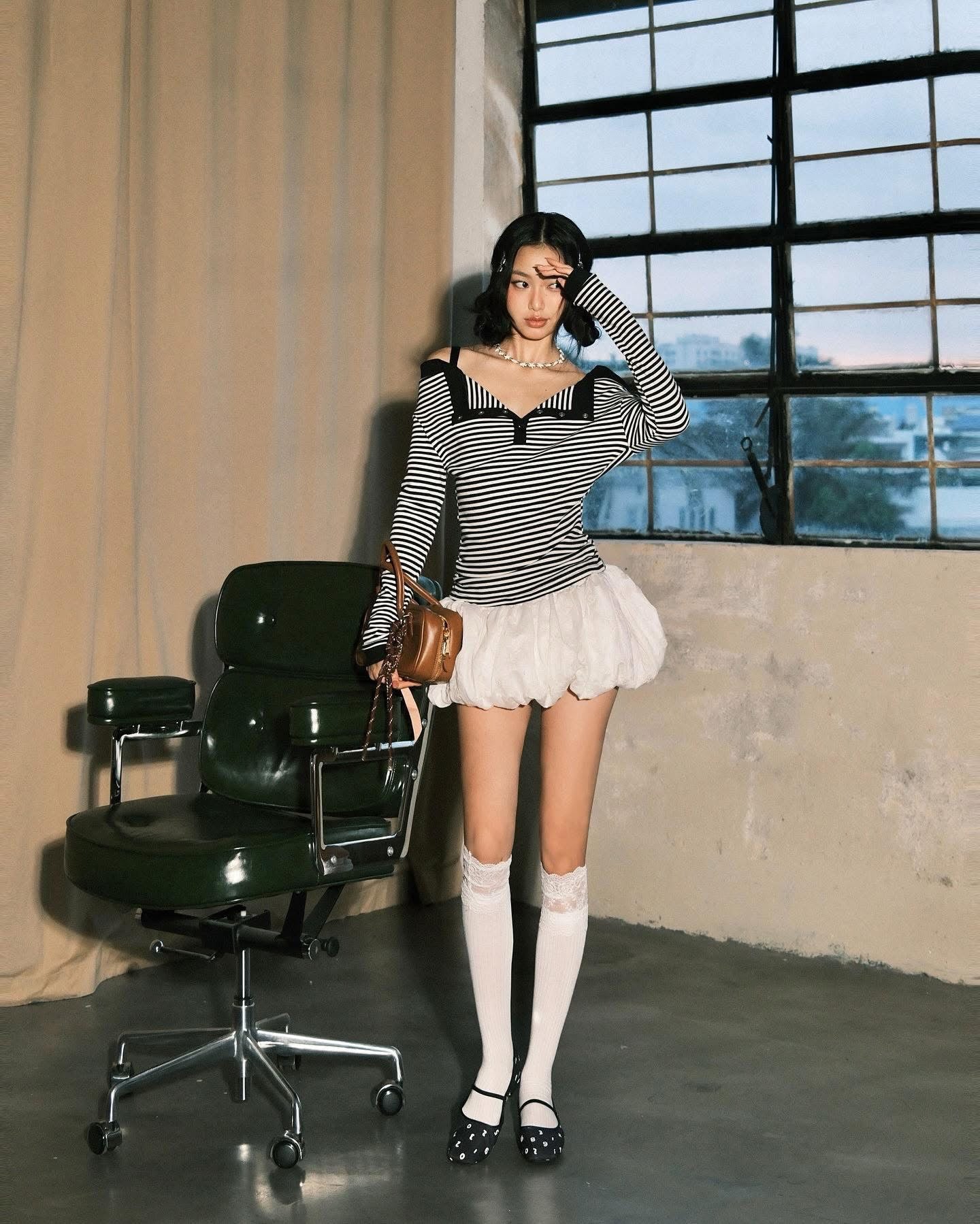 SWAN Closet PoPomi Top & PoPomi Skirts Set