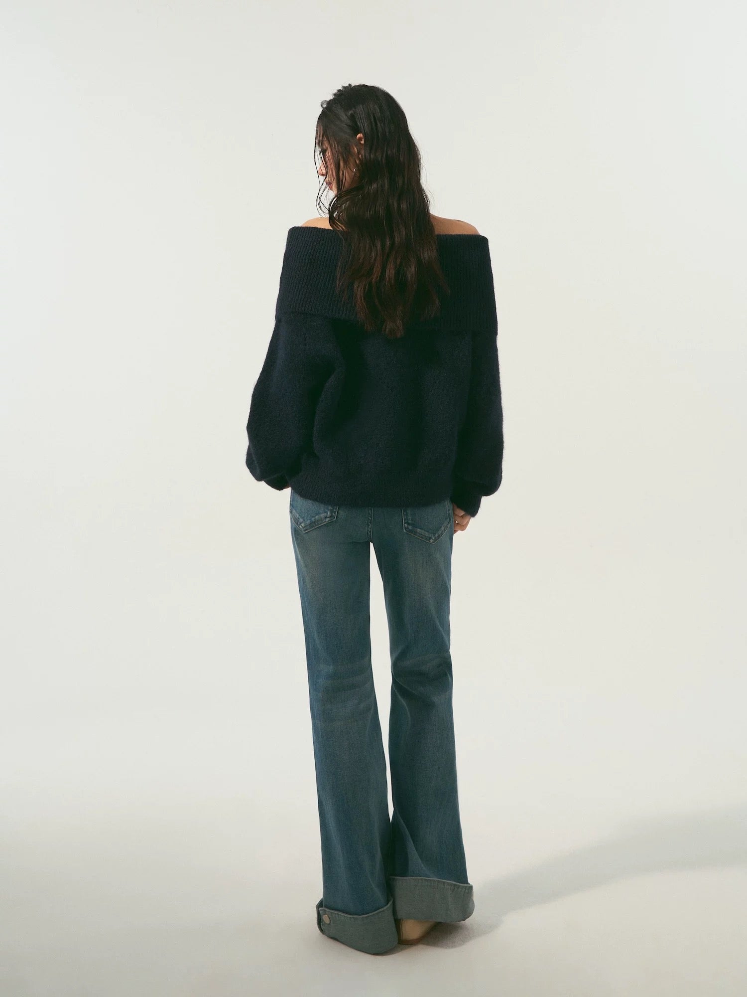 SOMESOWE Flip up micro flared jeans