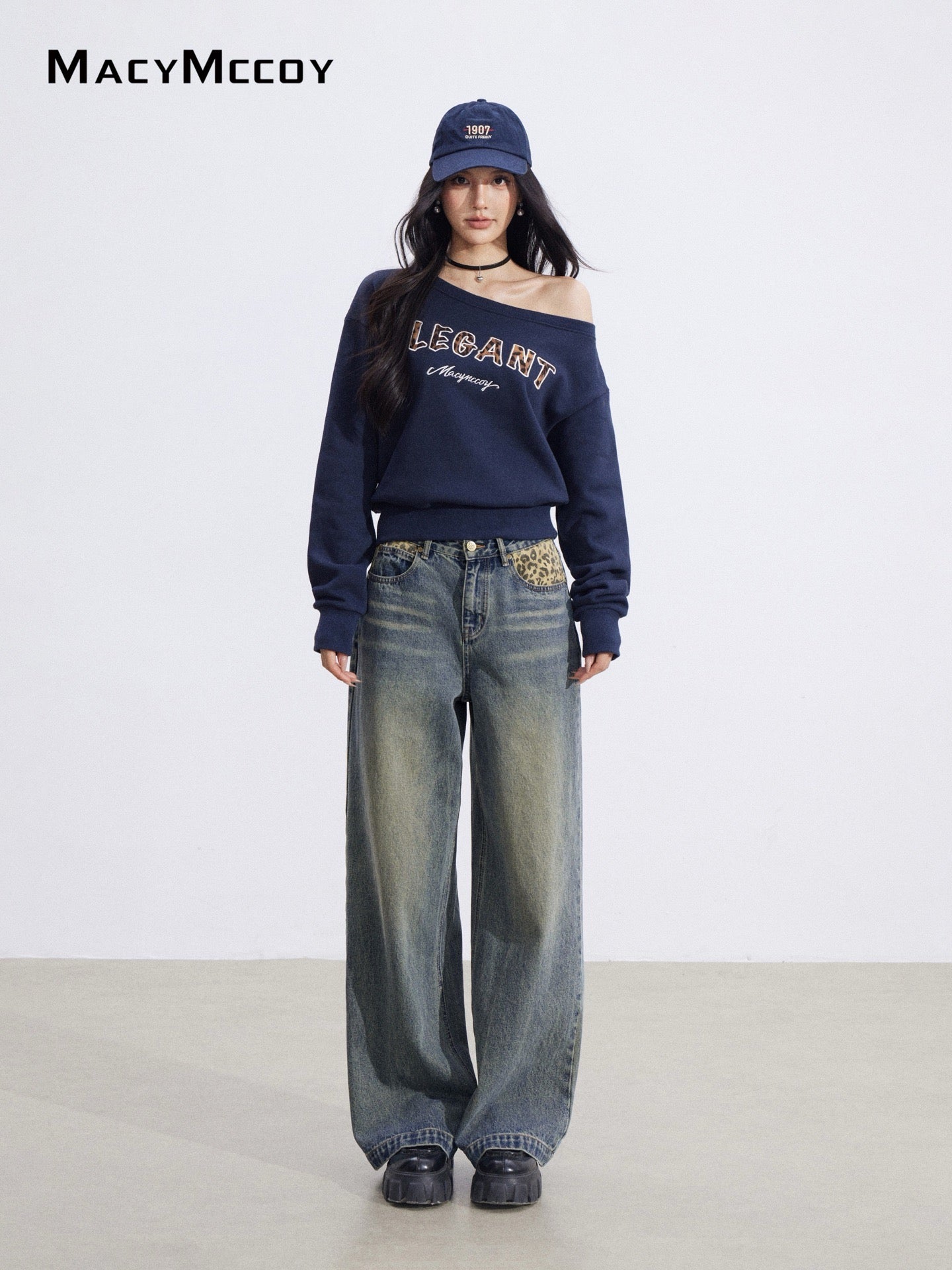 MacyMccoy MMC2026012 Off shoulder letter hoodie