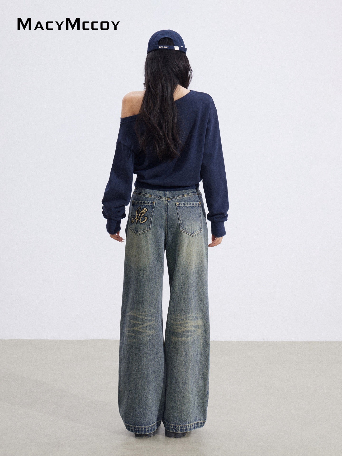 MacyMccoy MMC2026012 Off shoulder letter hoodie