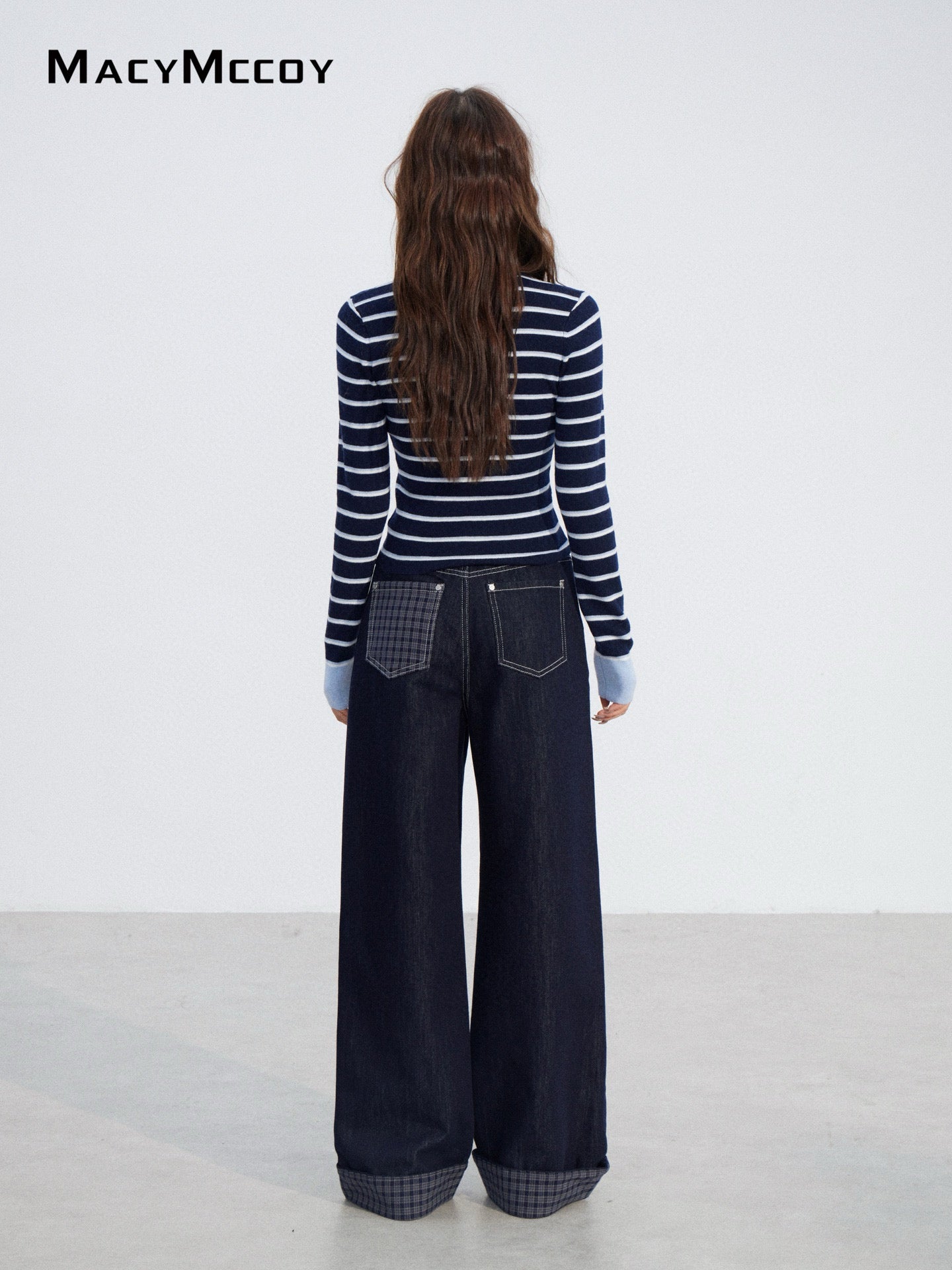 MacyMccoy MMC2025200 Contrasting striped knitted sweater