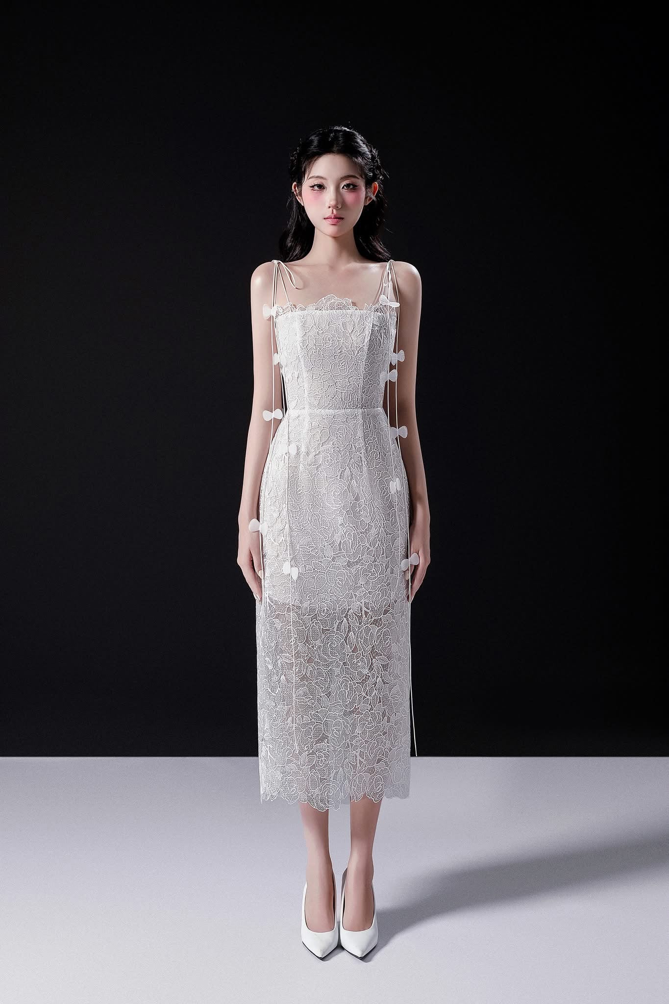 Raffiné RISHIMA LACE MIDI DRESS