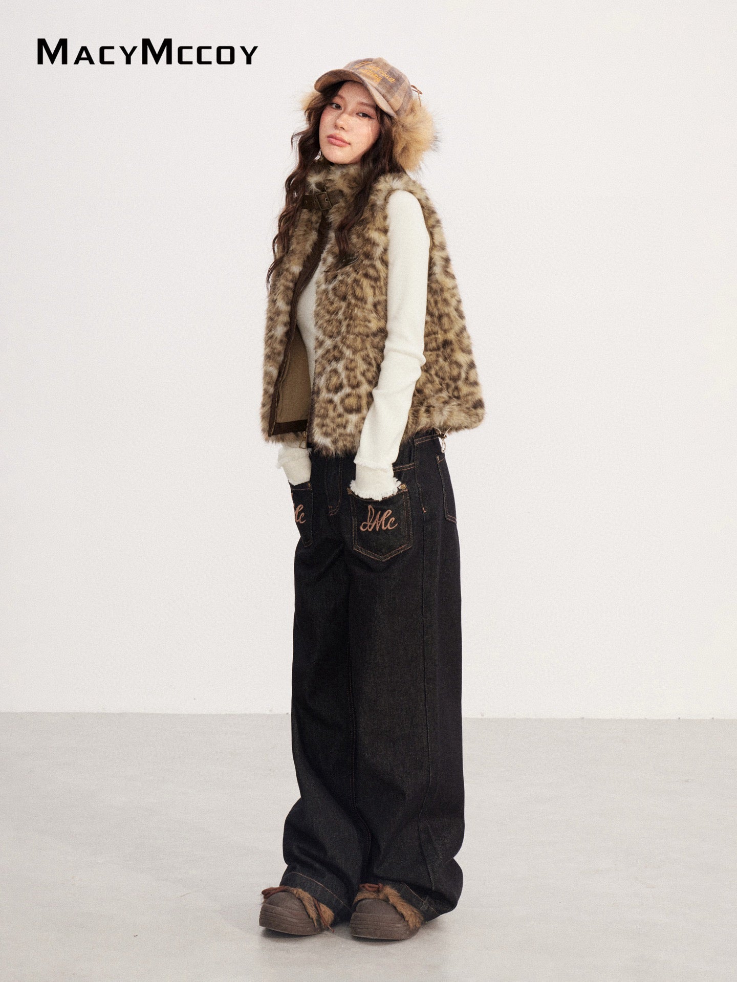 MacyMccoy MMC2025221 Leopard print patchwork plush vest
