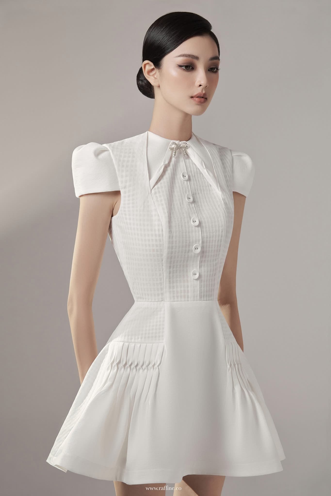 Raffiné ANYA BARRYMOORE COLLARED DRESS