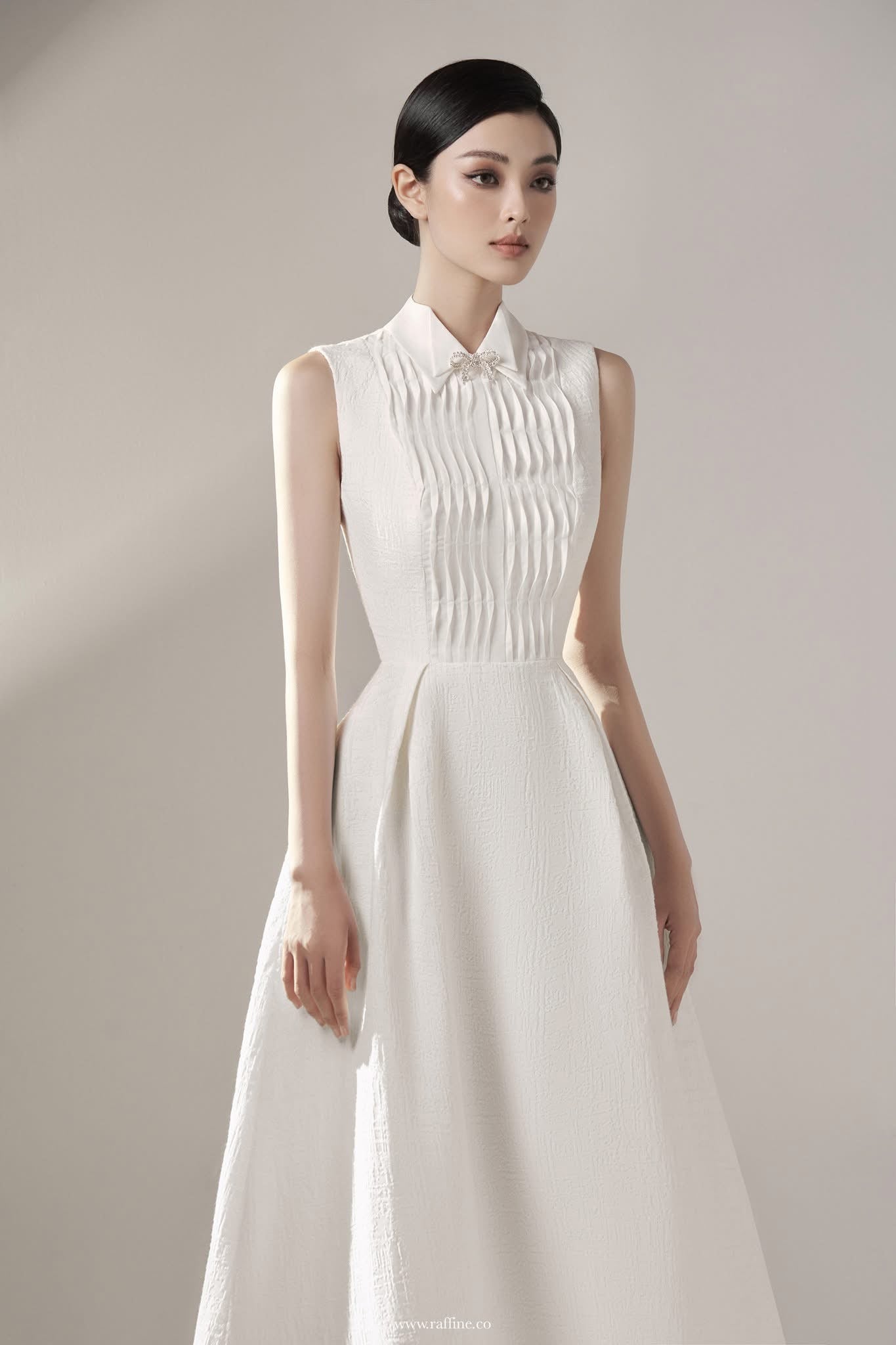 Raffiné POLIANA CROSS STITCHED TUCKED DRESS