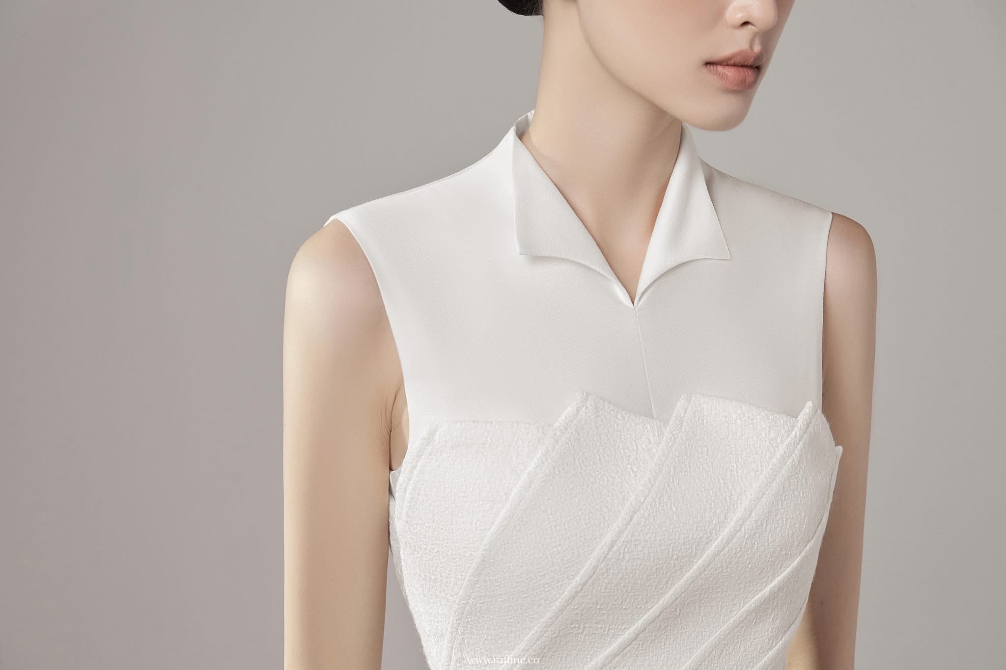 Raffiné KATHARINA KNIFE PLEATED MIDI DRESS