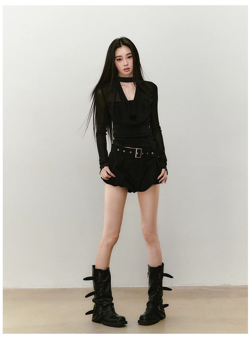 VIA PITTI VIABTP427 Halter neck swinging collar slim fit top