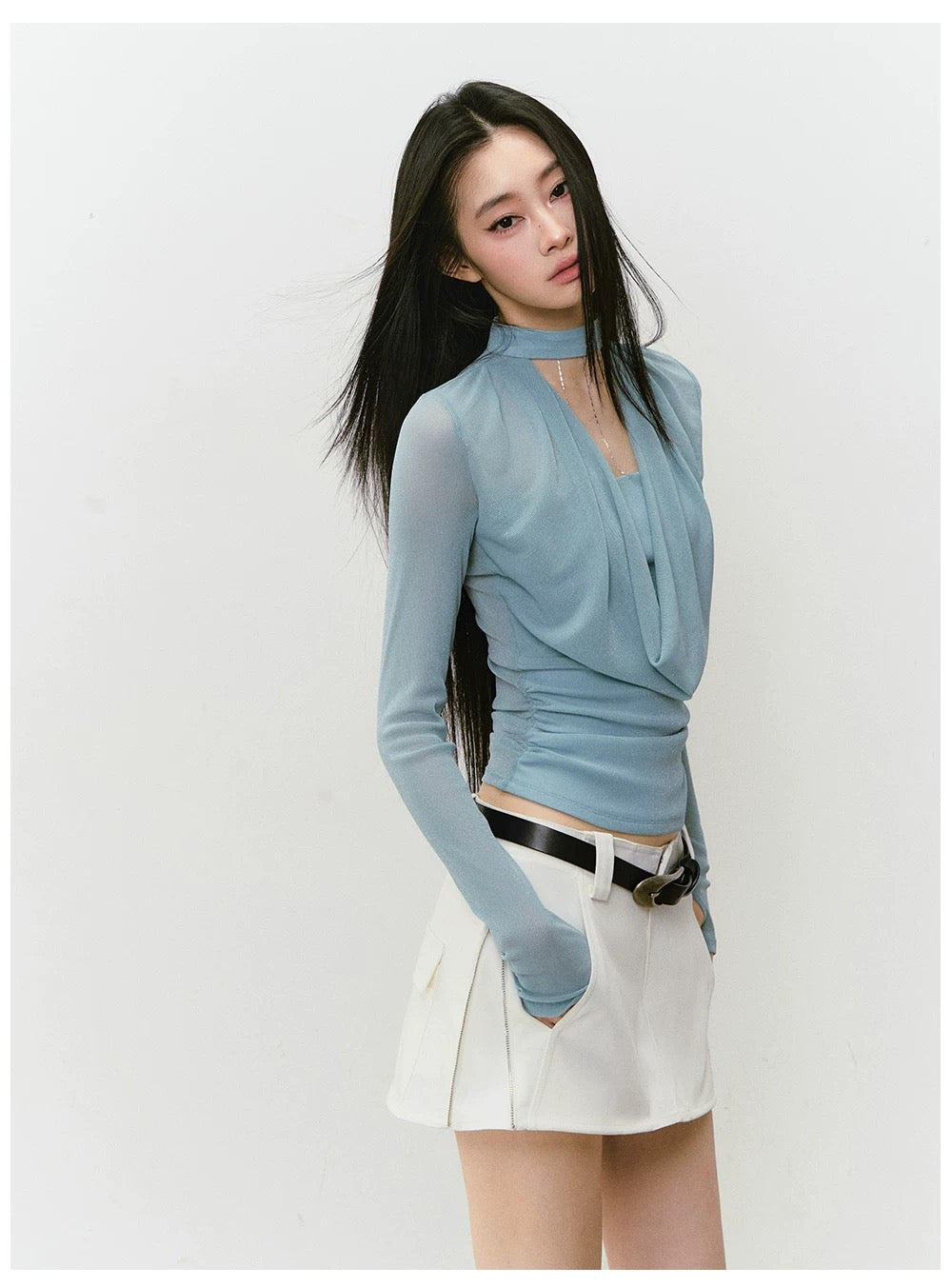 VIA PITTI VIABTP427 Halter neck swinging collar slim fit top