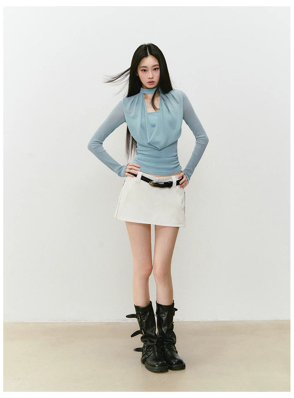 VIA PITTI VIABTP427 Halter neck swinging collar slim fit top