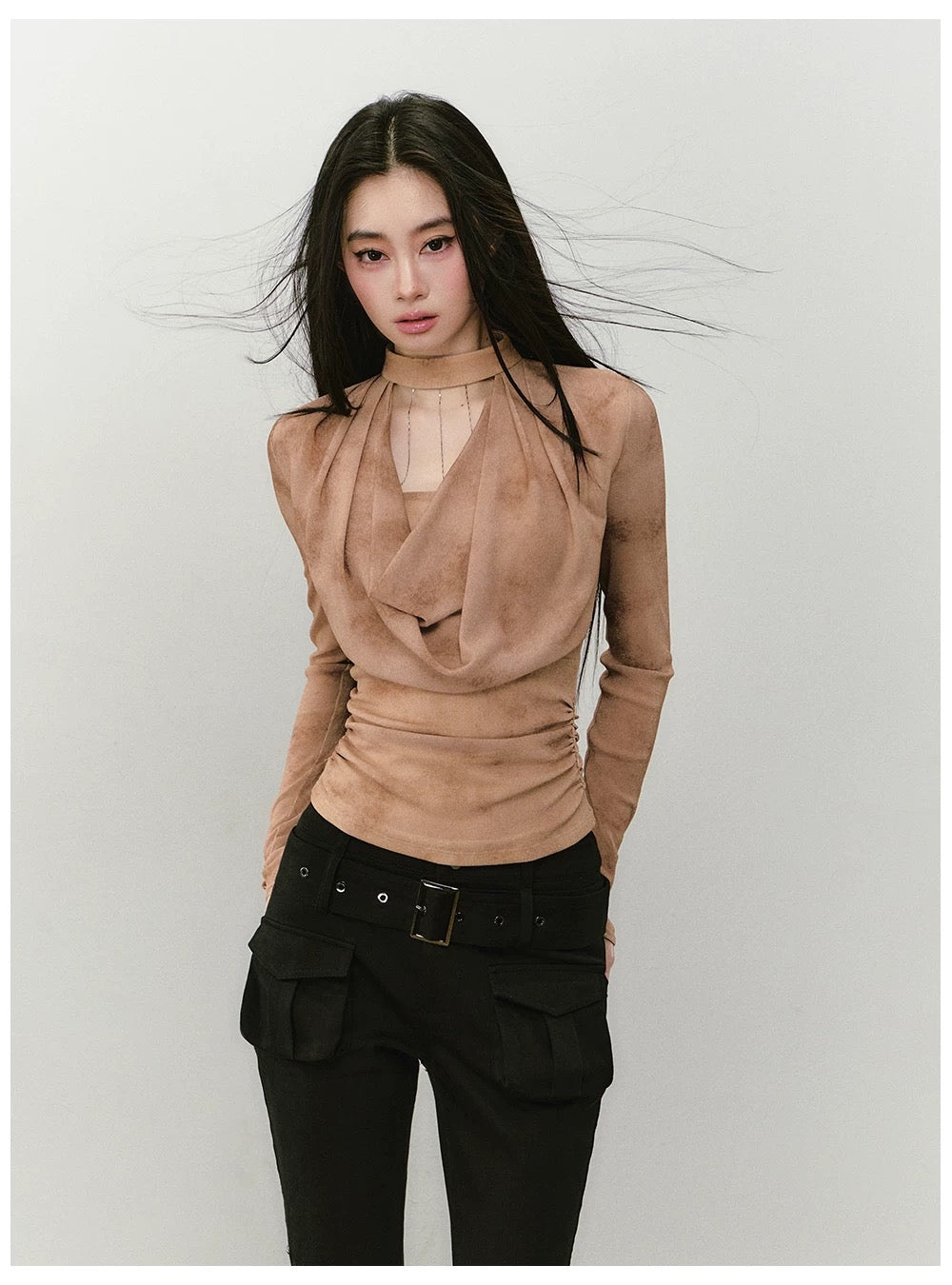 VIA PITTI VIABTP427 Halter neck swinging collar slim fit top