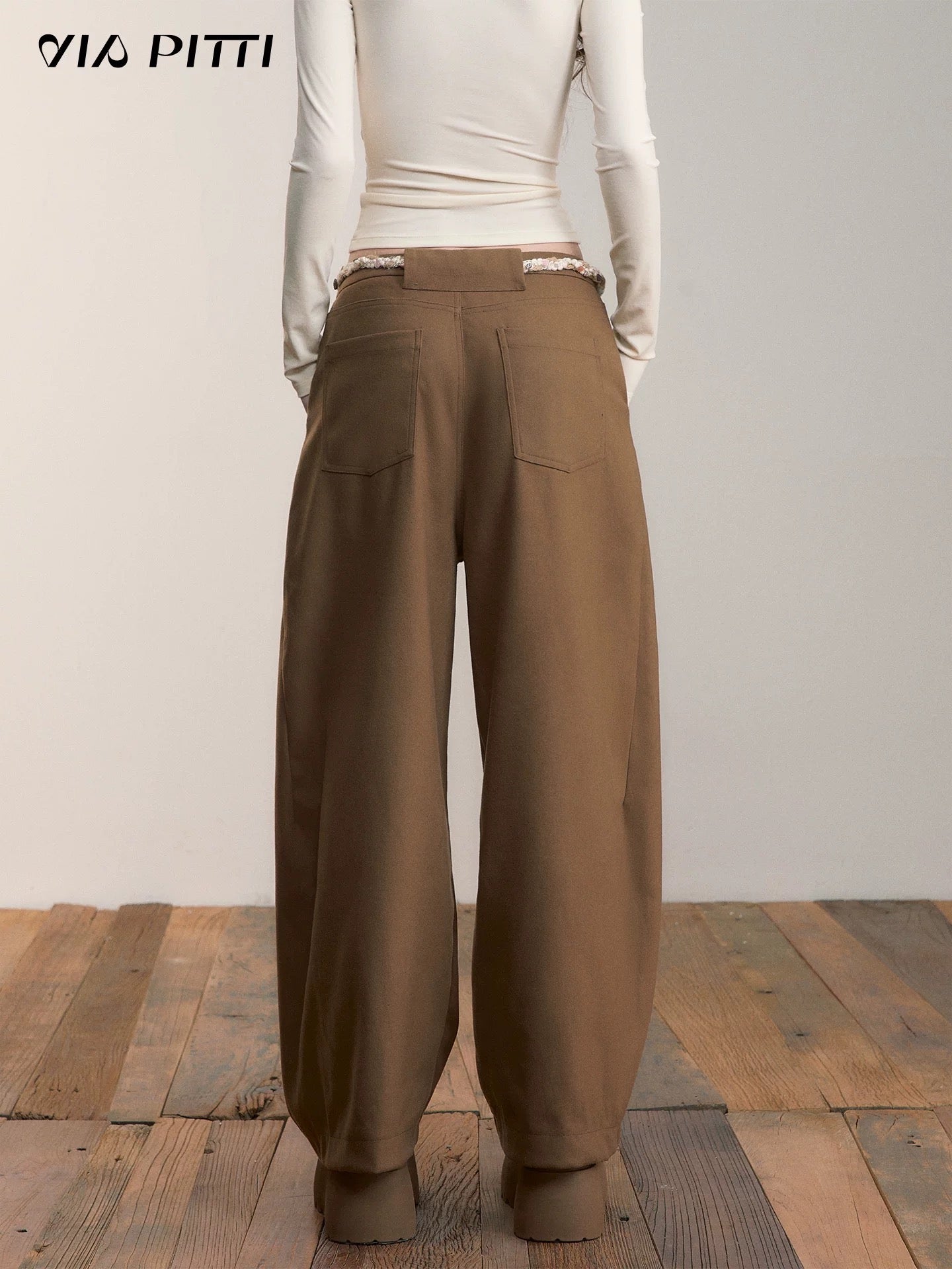 VIA PITTI V24DP253 Casual loose curved knife pants