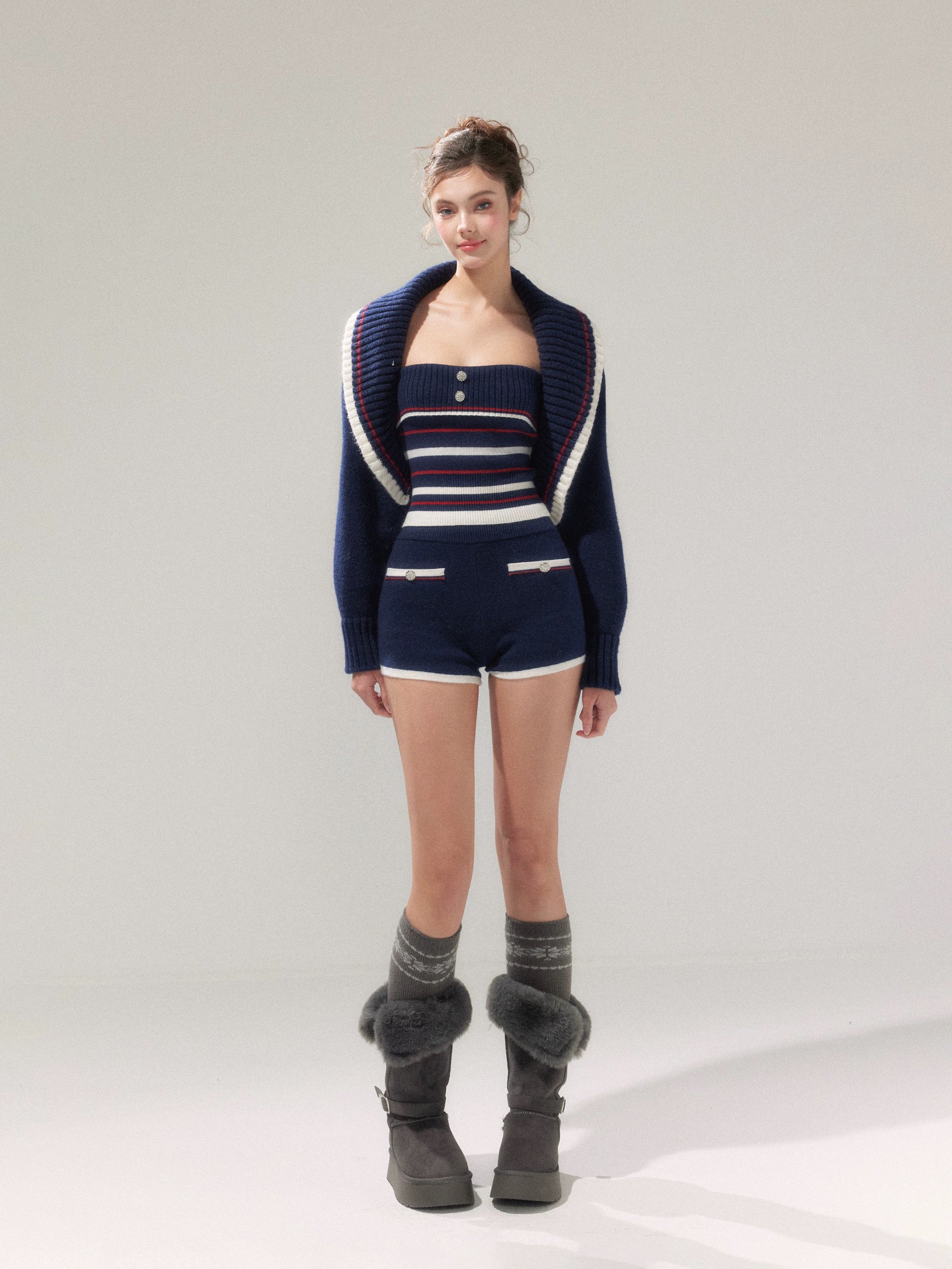 YZZI HE Lazy style striped knitted cardigan + shorts set (Blue)