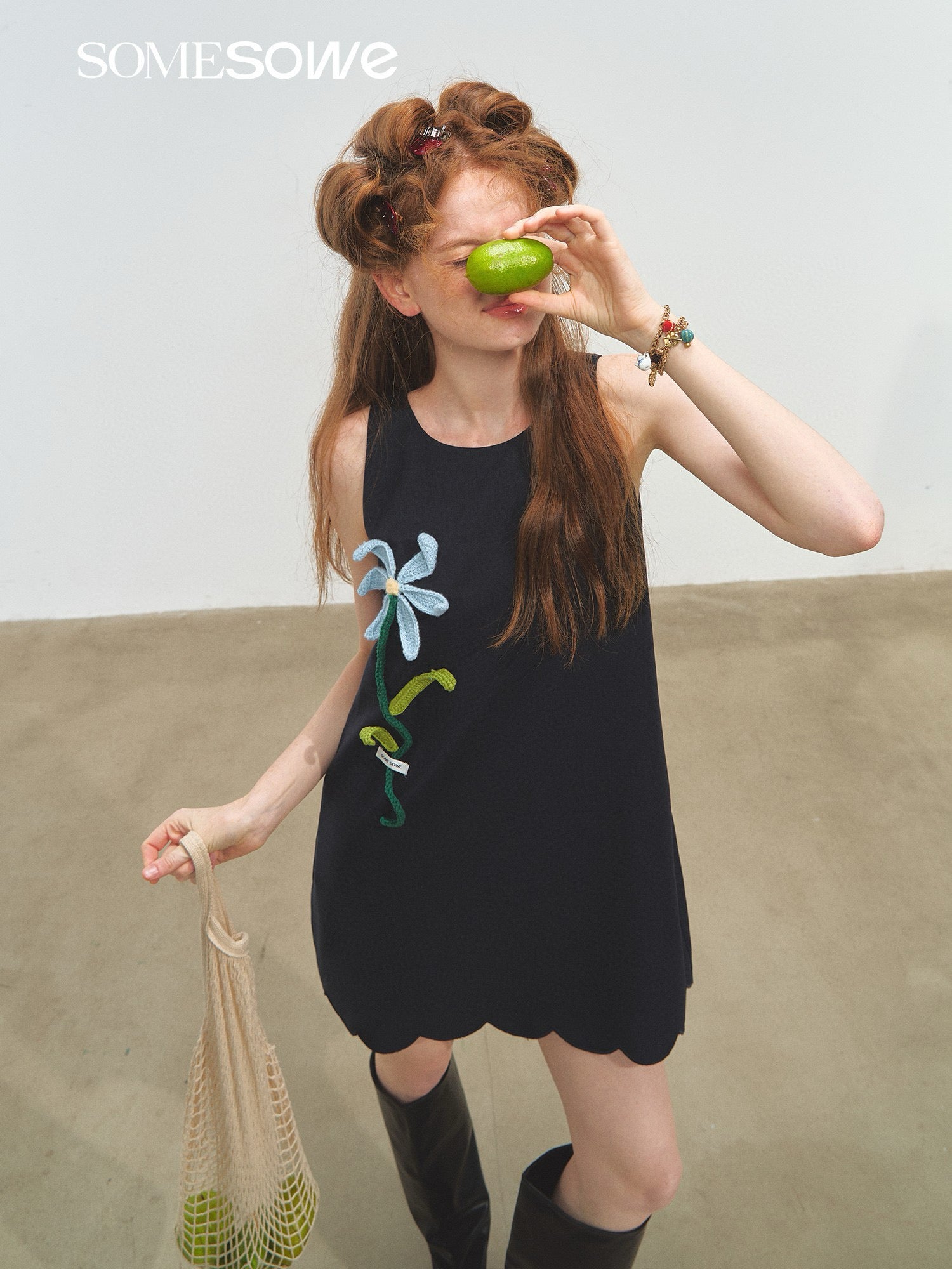 SOMESOWE S2508177 Hand hook flower dress
