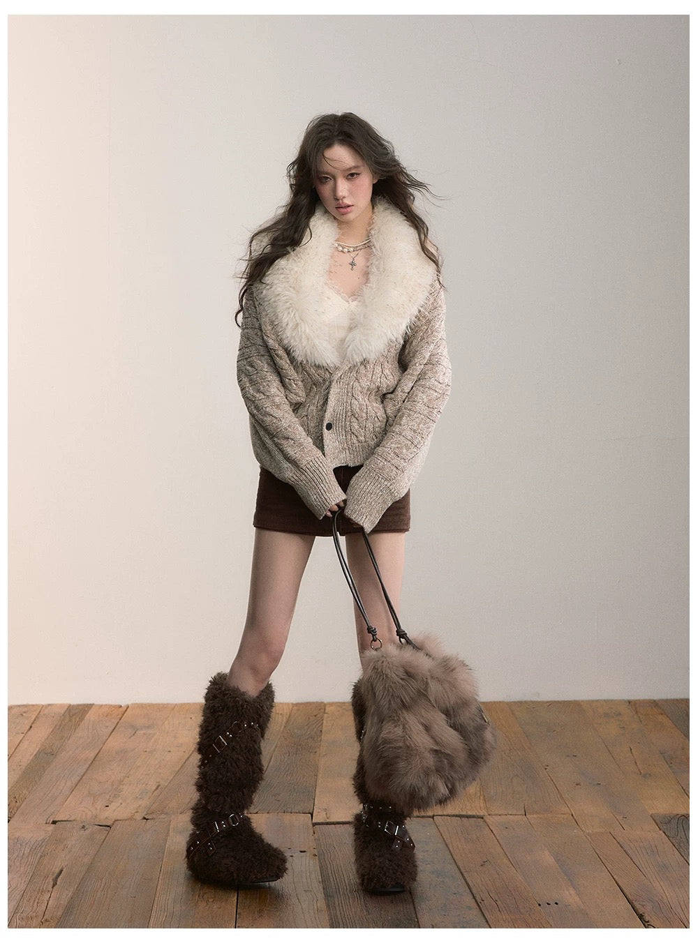 VIA PITTI VIADK615 Detachable fur collar thickened knitted jacket