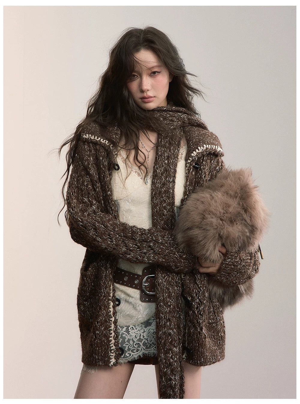 VIA PITTI VIADK620&VIADK646 Bull horn button loose sweater jacket + scarf set