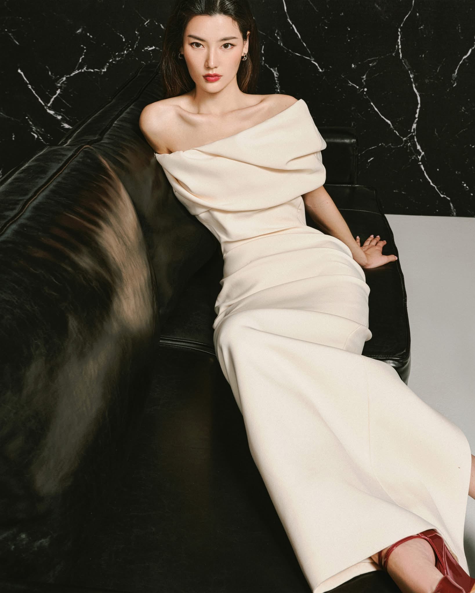 LANE JT BENITA OFF SHOULDER LONG DRESS