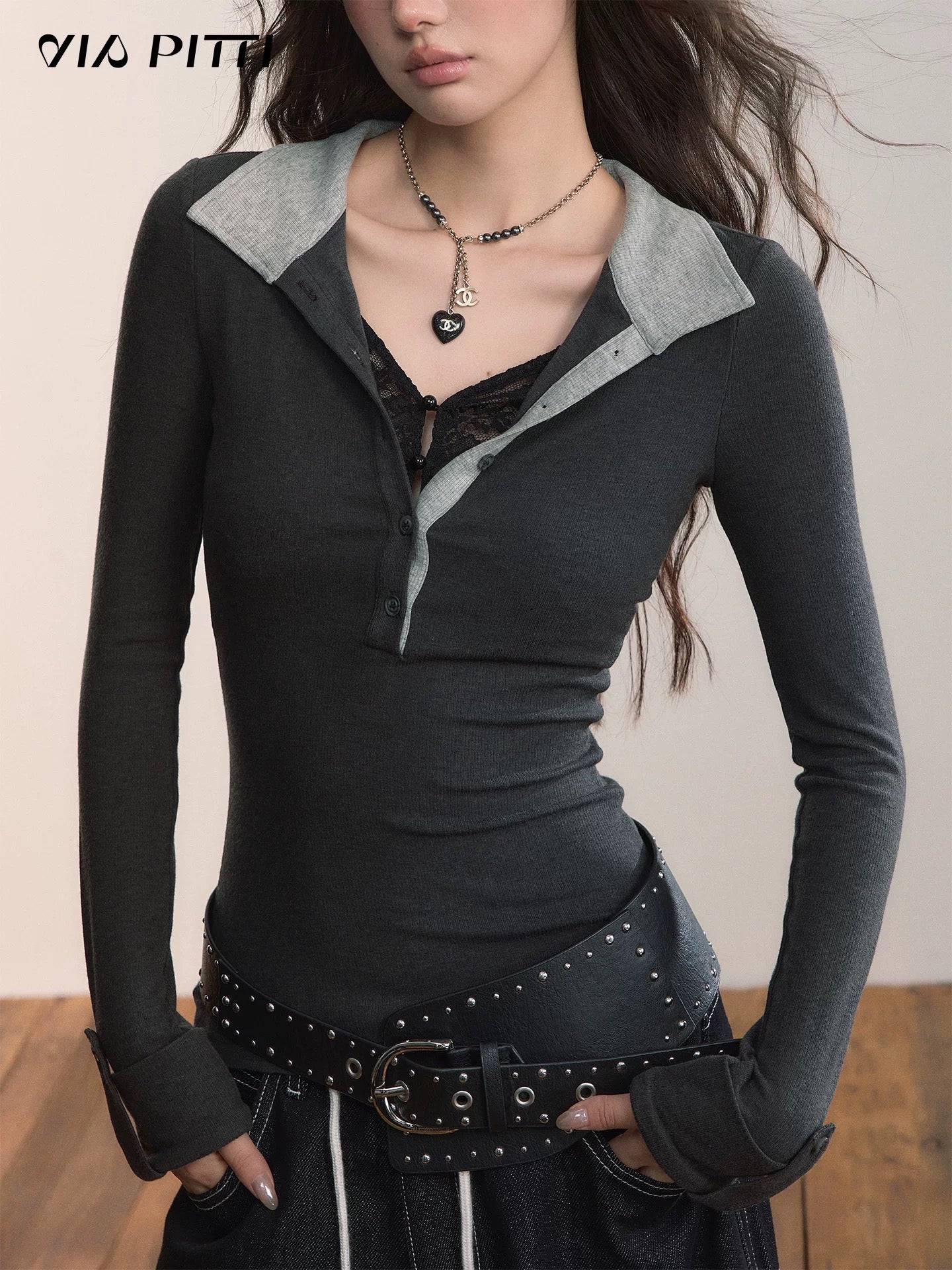 VIA PITTI VIADTP600 Color blocked lapel patchwork lace long sleeved T-shirt