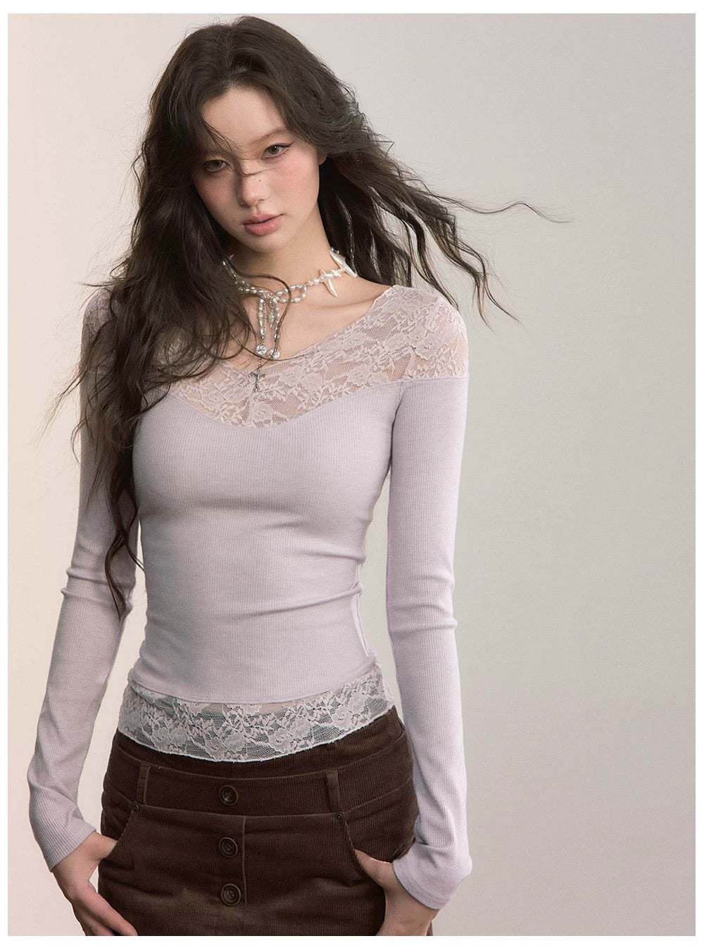 VIA PITTI VIADTP601 Splicing lace V-neck knit sweater