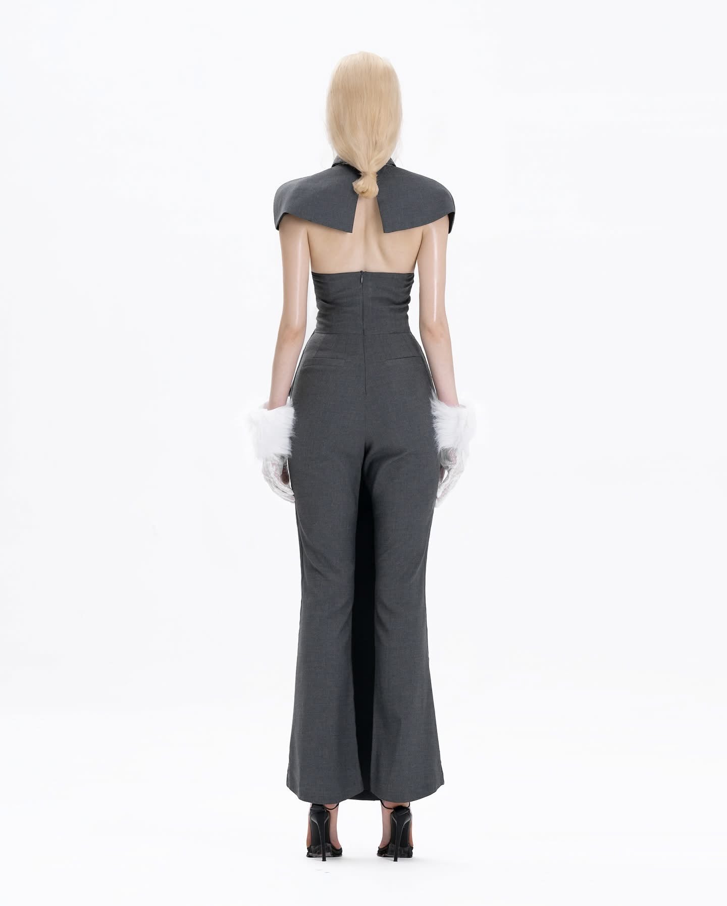 Huelleyrose Vienne Jumpsuit & Vienne Cape