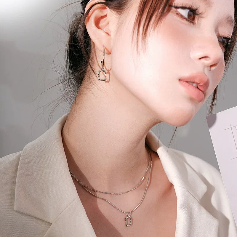 ABYB CHARMING Frame of Art Necklace