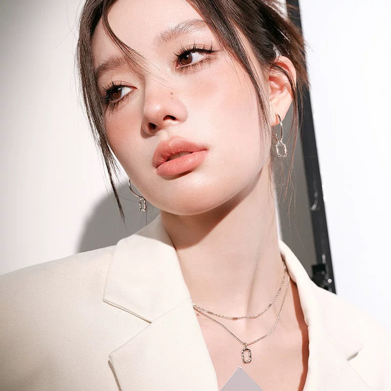 ABYB CHARMING Frame of Art Necklace