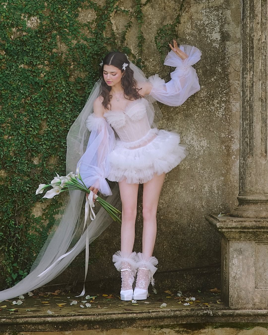 NINISESI Kala Set (with stockings)