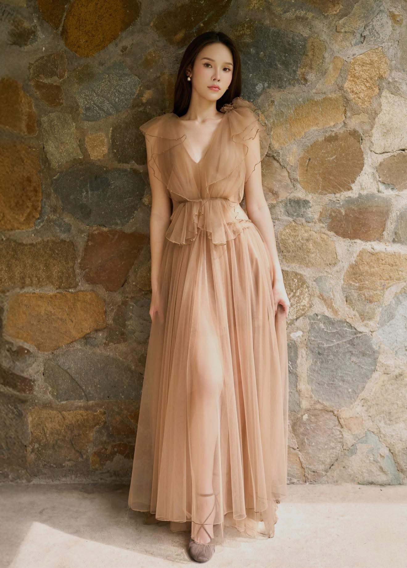 XY Bymyxy Brown V dress
