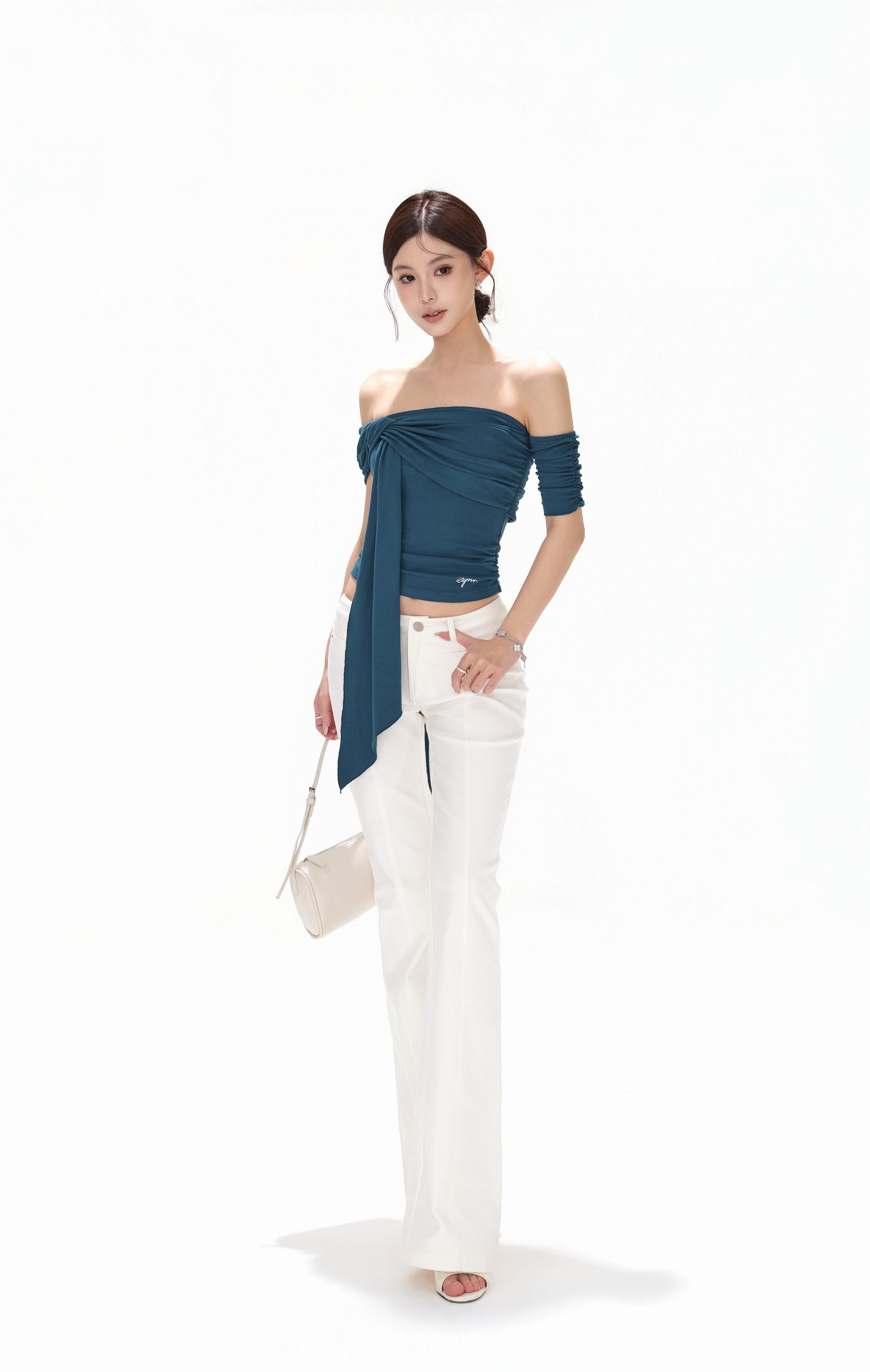 CYNR CY260402 Ribbon pleated twisted diagonal shoulder knitted top