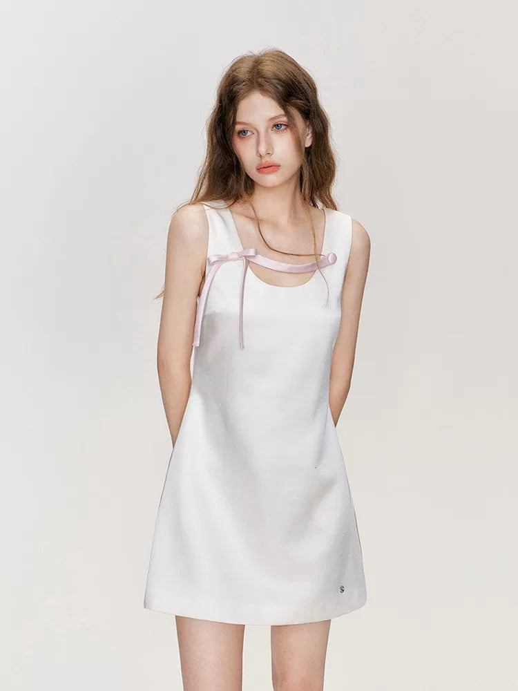 Kroche 3D bow satin dress