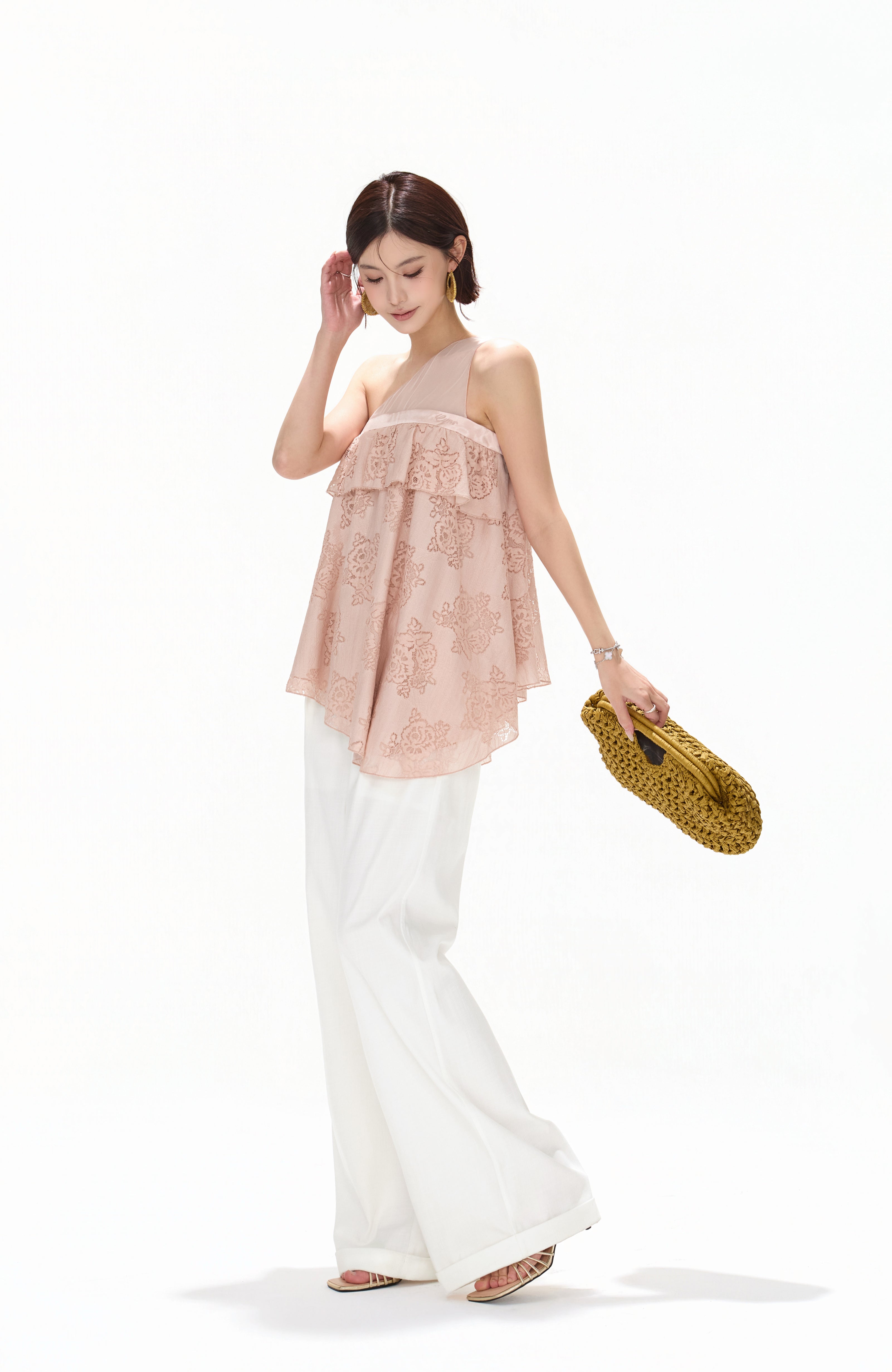 CYNR CY260412SAI Mesh rose lace irregular sleeveless top