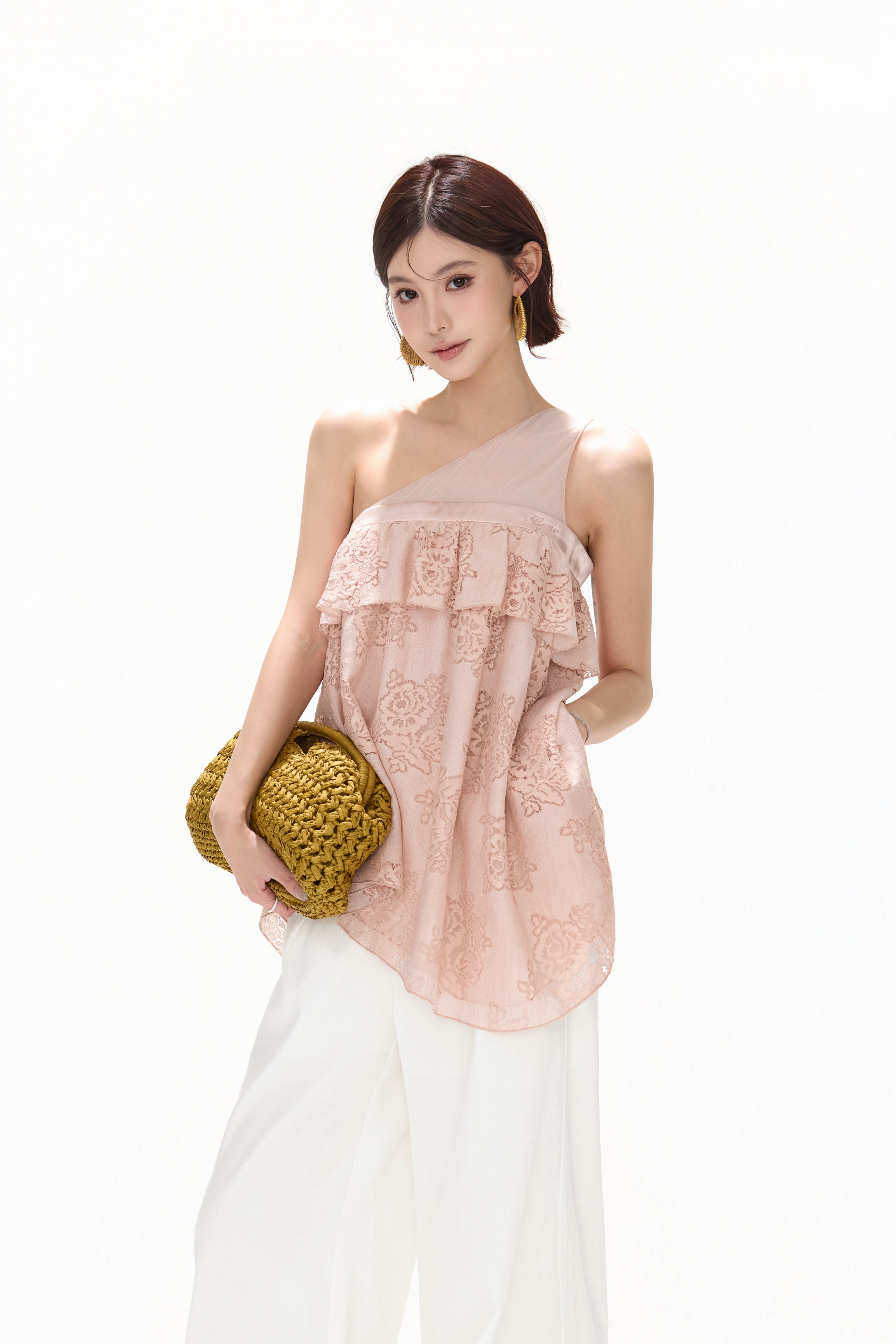 CYNR CY260412SAI Mesh rose lace irregular sleeveless top