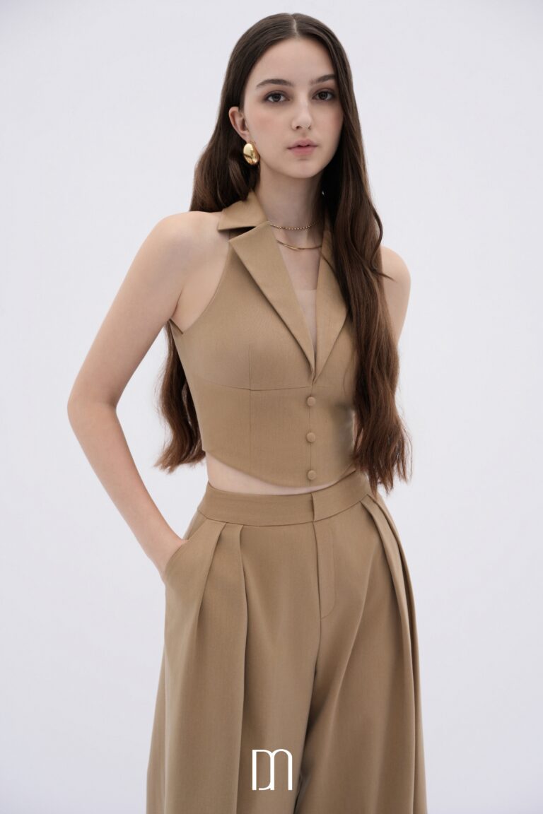 BYDENIO Nexa halter vest croptop & Stella wide-leg pleated trousers
