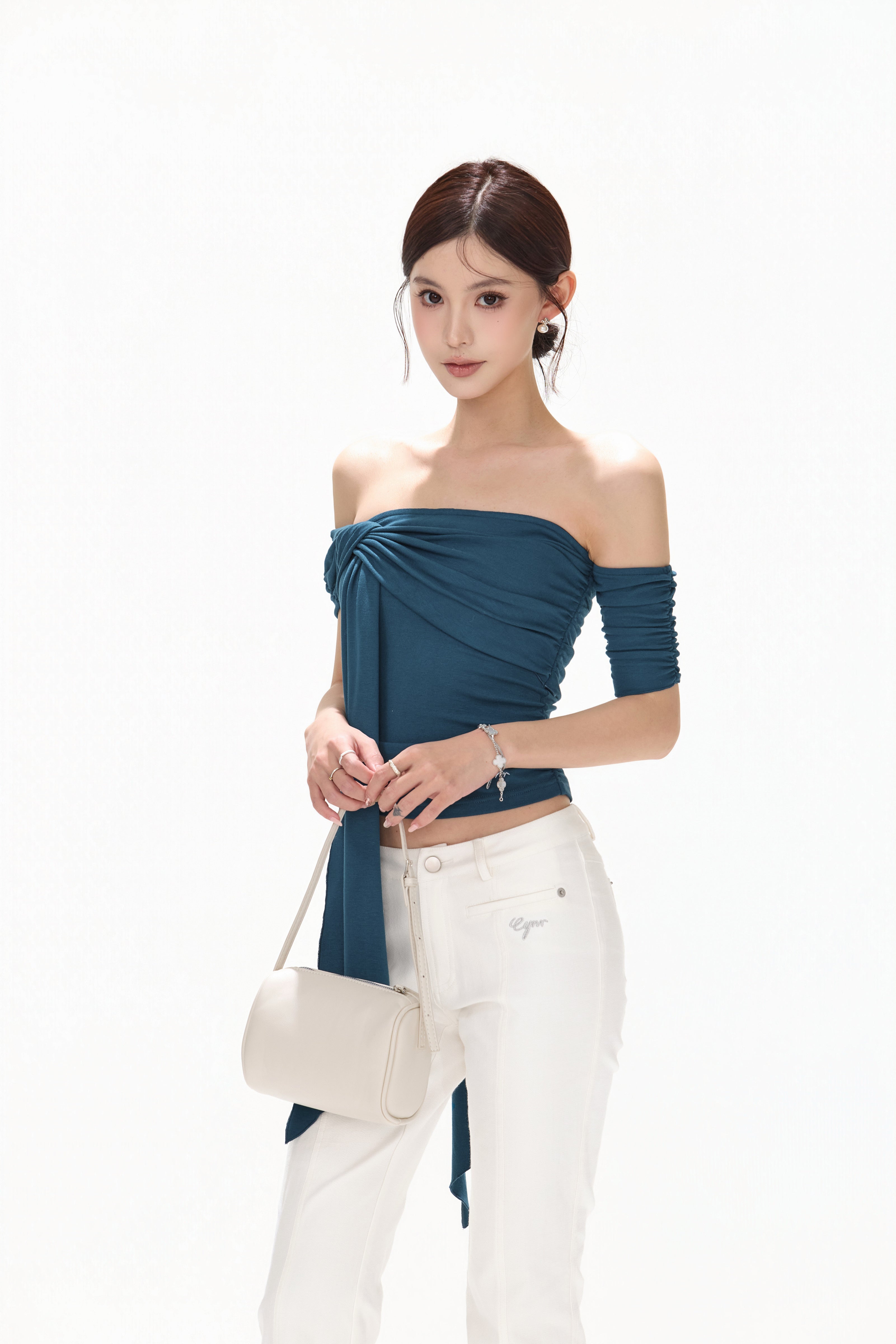 CYNR CY260402 Ribbon pleated twisted diagonal shoulder knitted top