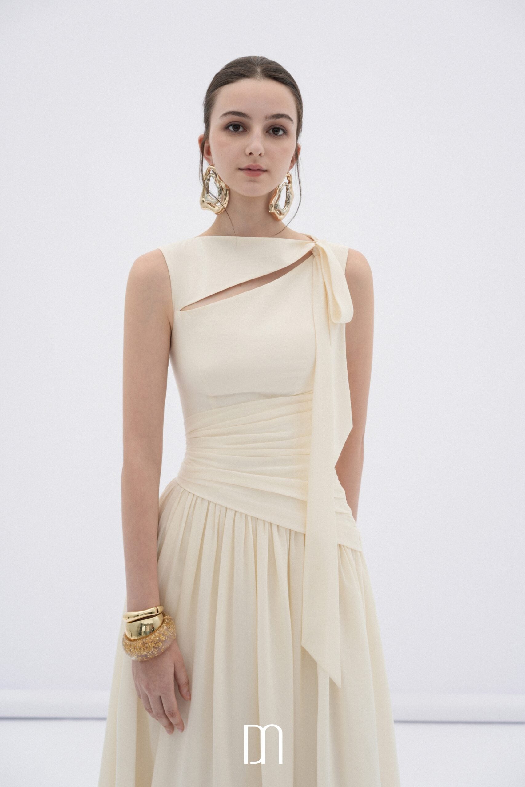 BYDENIO Ciel asymmetric cut-out neckline midi dress
