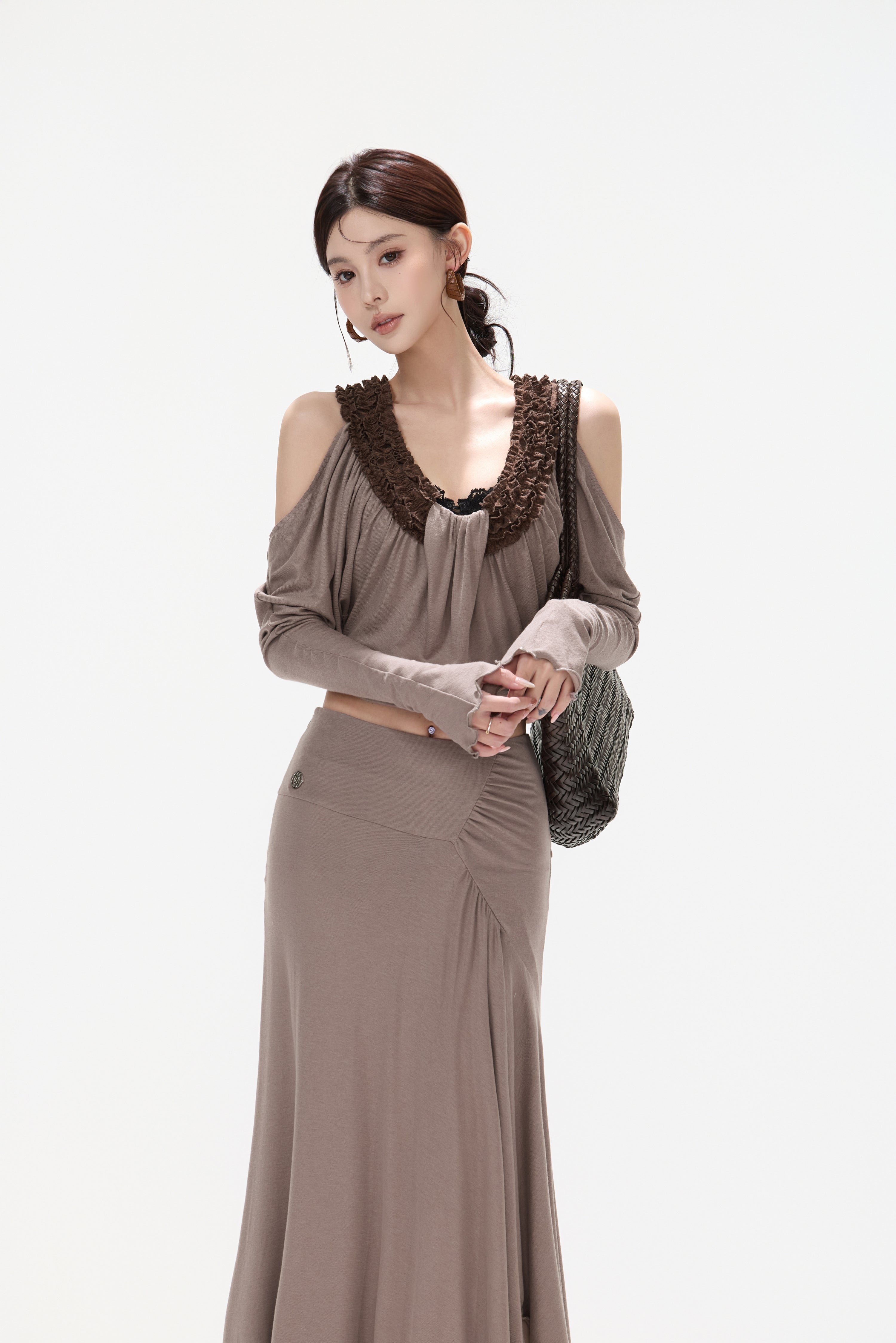 CYNR CY260431TTK Tencel wool lace U-neck off shoulder top + skirt