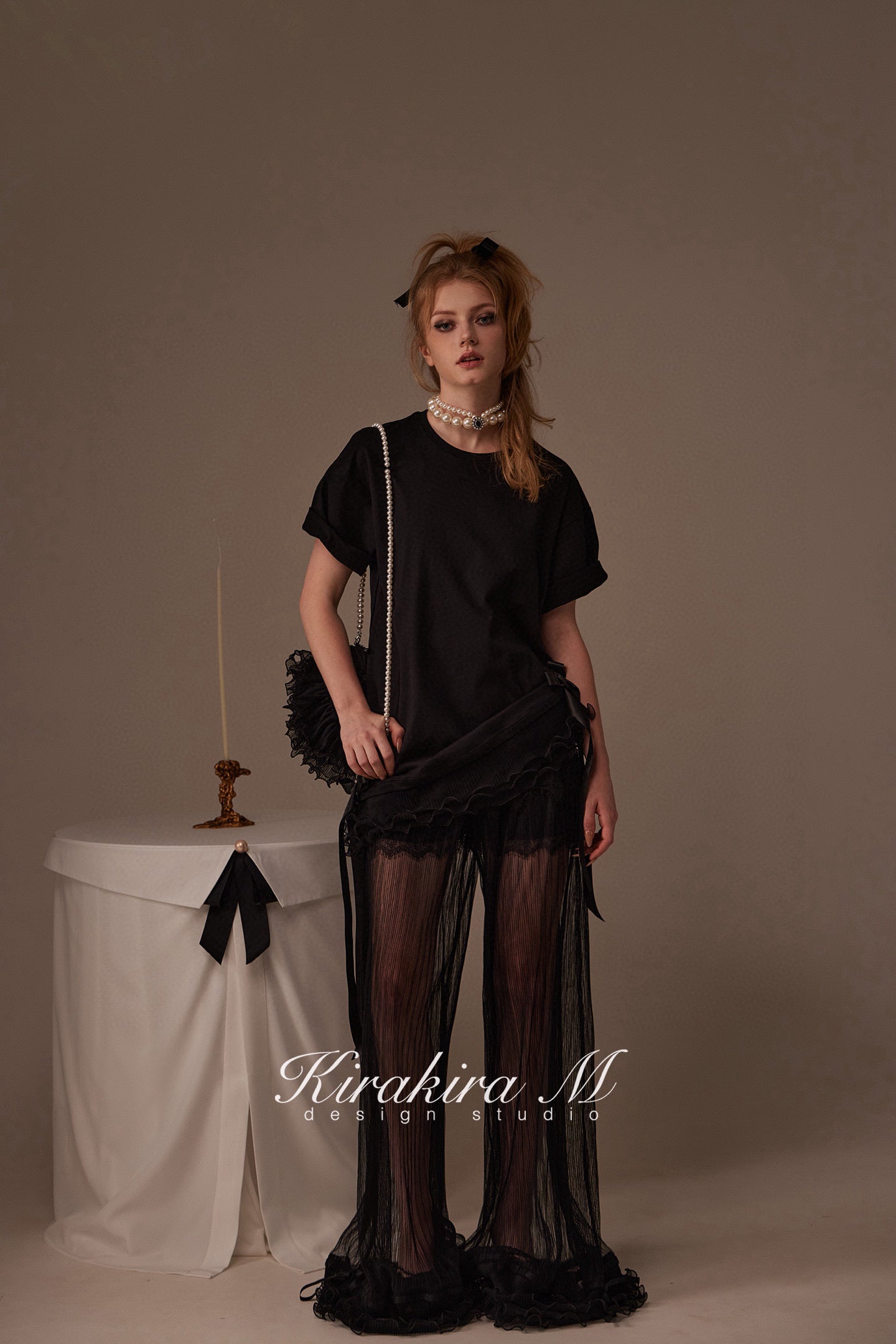 Kirakira.M Black semi-transparent pleated lace trousers (2 ways to wear)