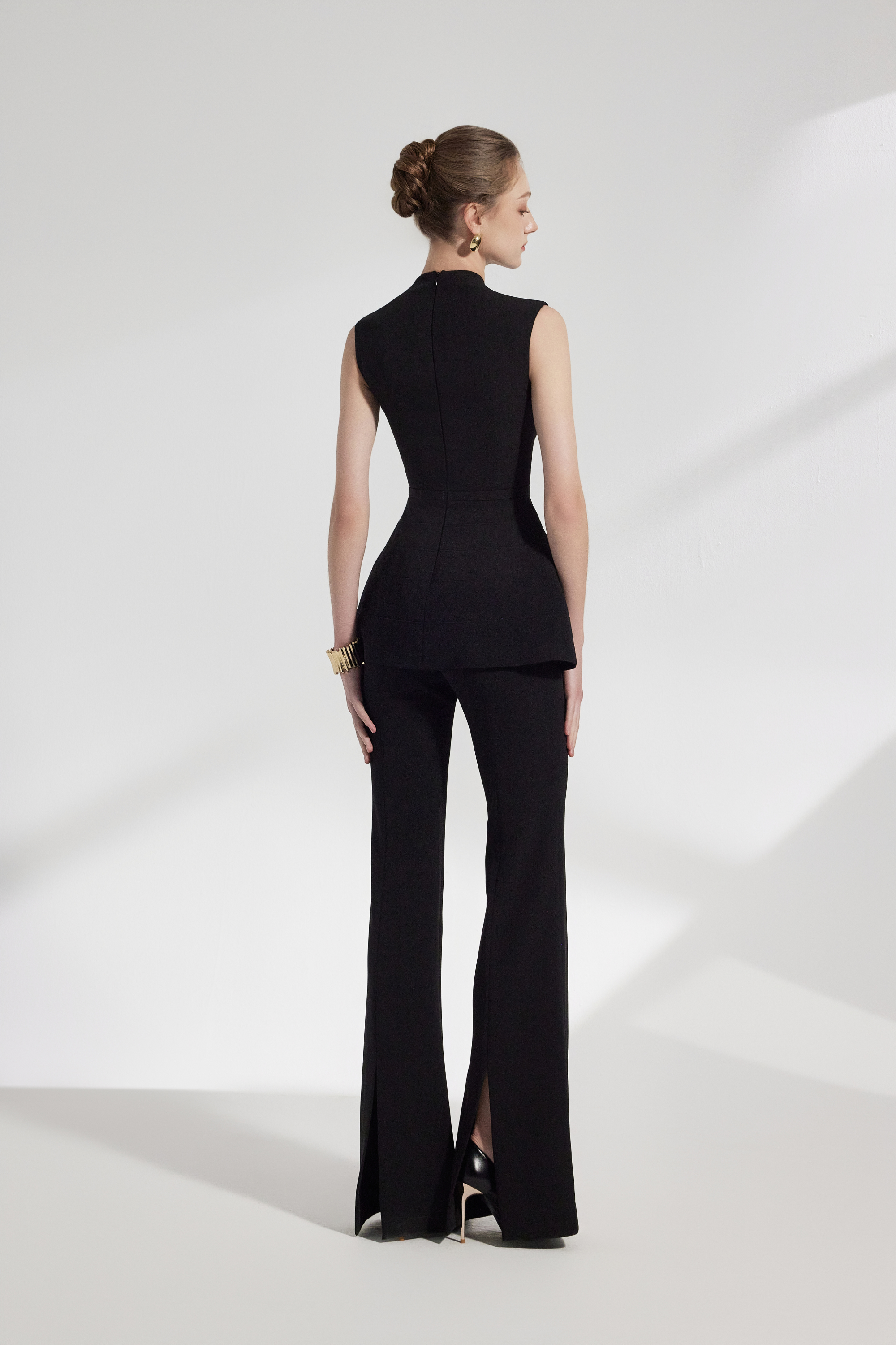 BYDENIO Vanta Flared Trousers With Back Slit