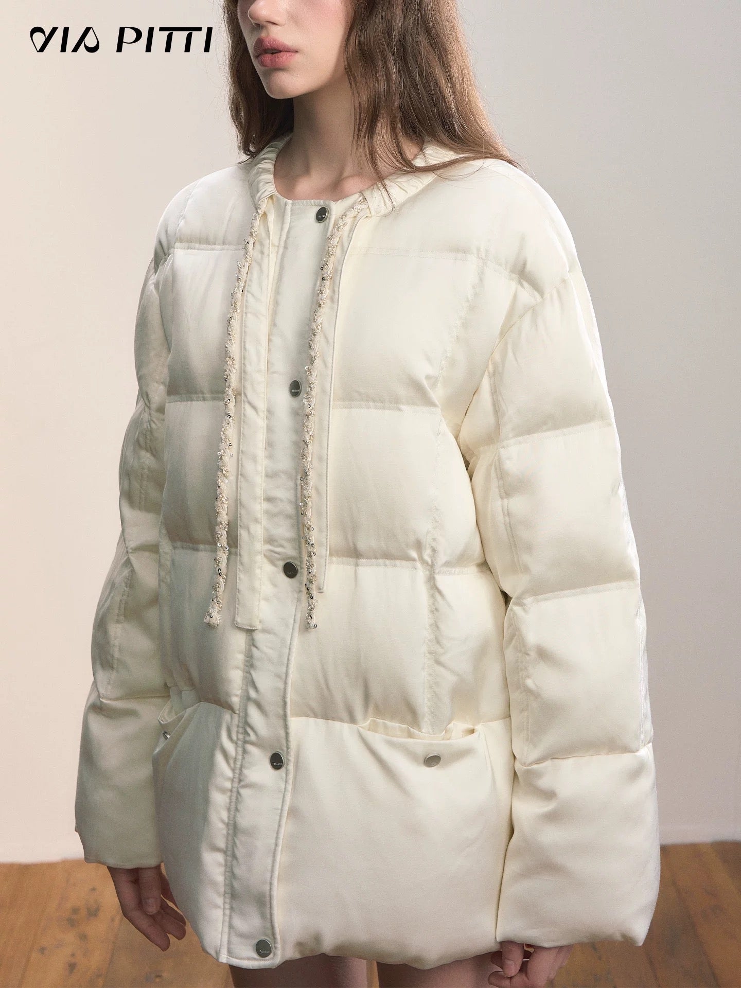 VIA PITTI VIADC675 Drawstring white duck down jacket