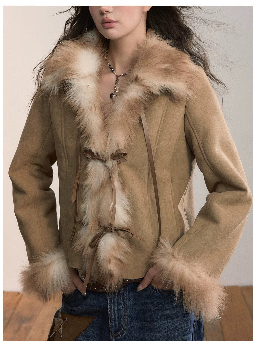 VIA PITTI in stock VIADC590 Bow tie strap imitation fur one-piece jacket