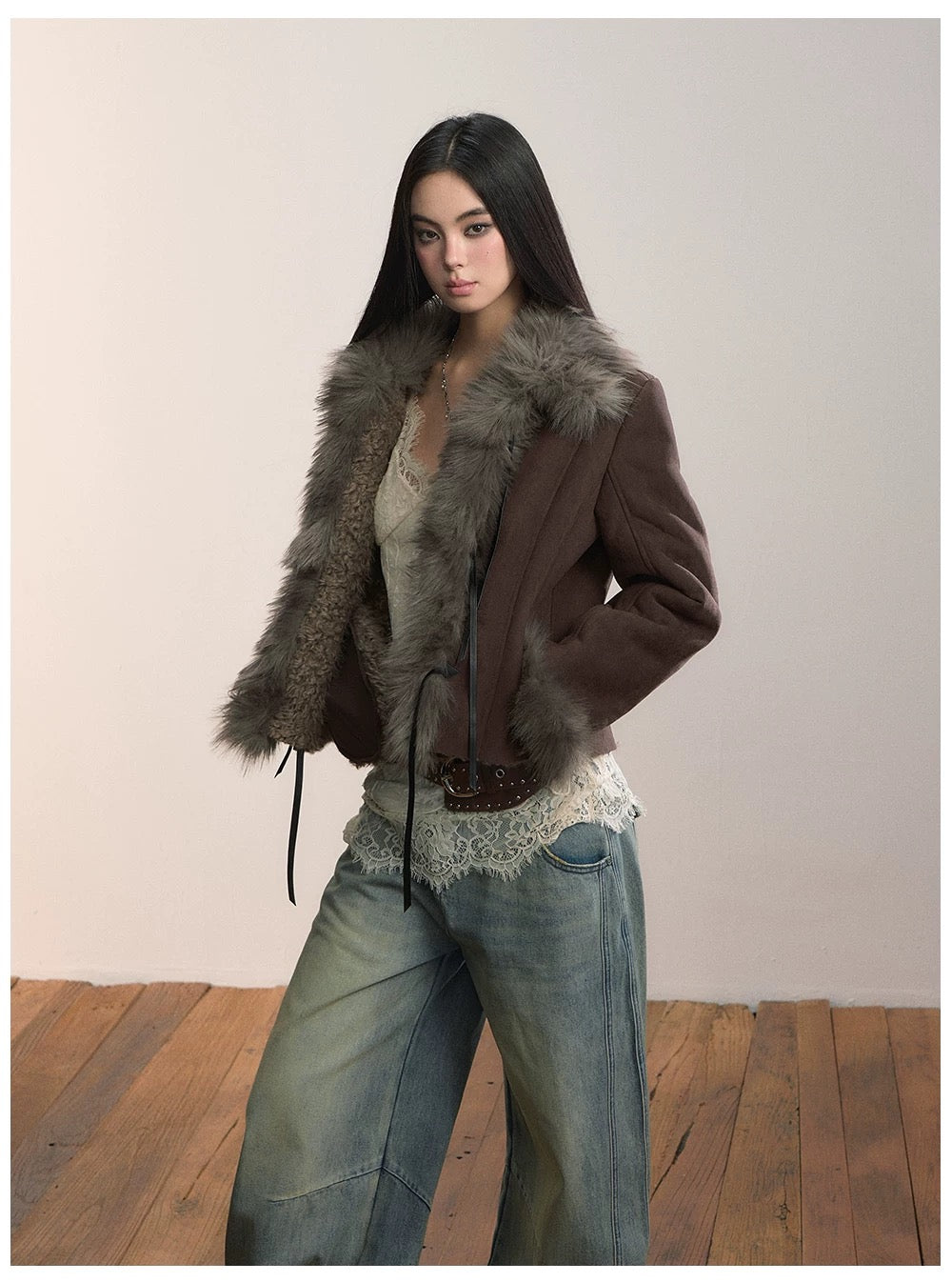 VIA PITTI VIADC590 Bow tie strap imitation fur one-piece jacket