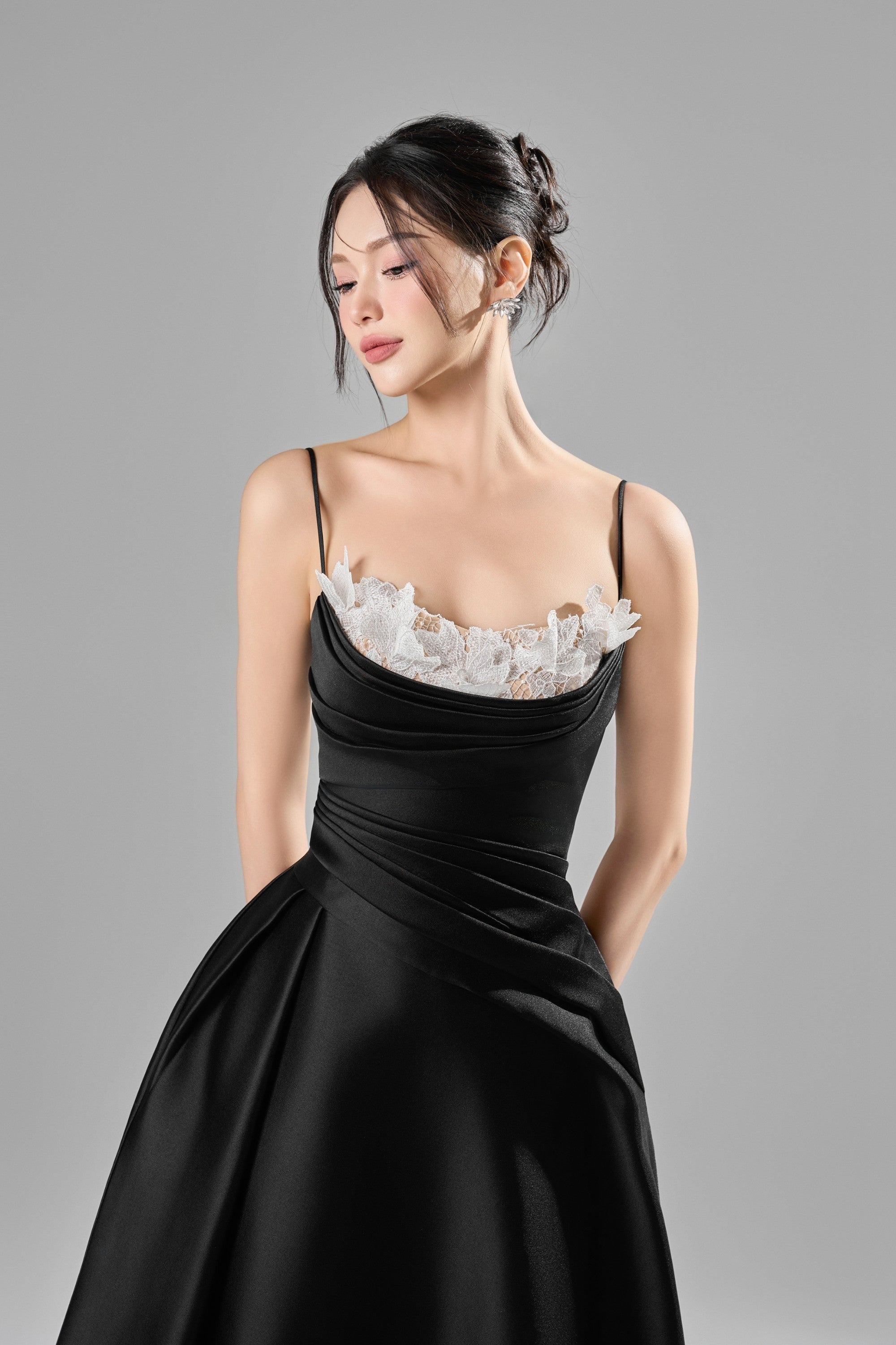 BYDENIO Alessa Draping Lace Midi Dress