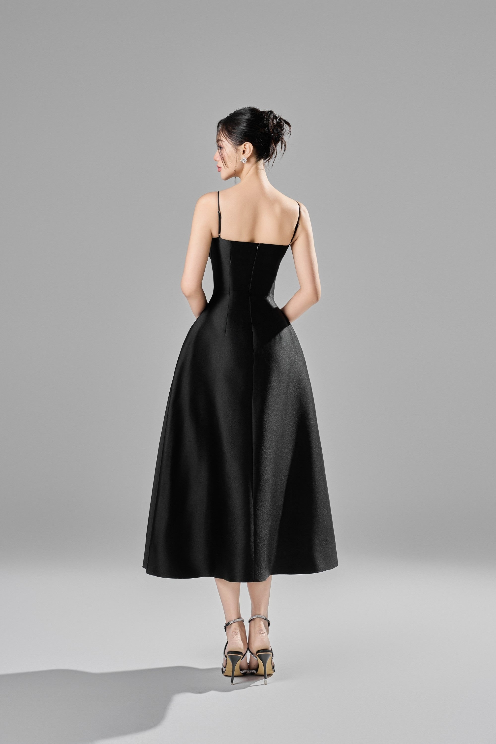 BYDENIO Alessa Draping Lace Midi Dress